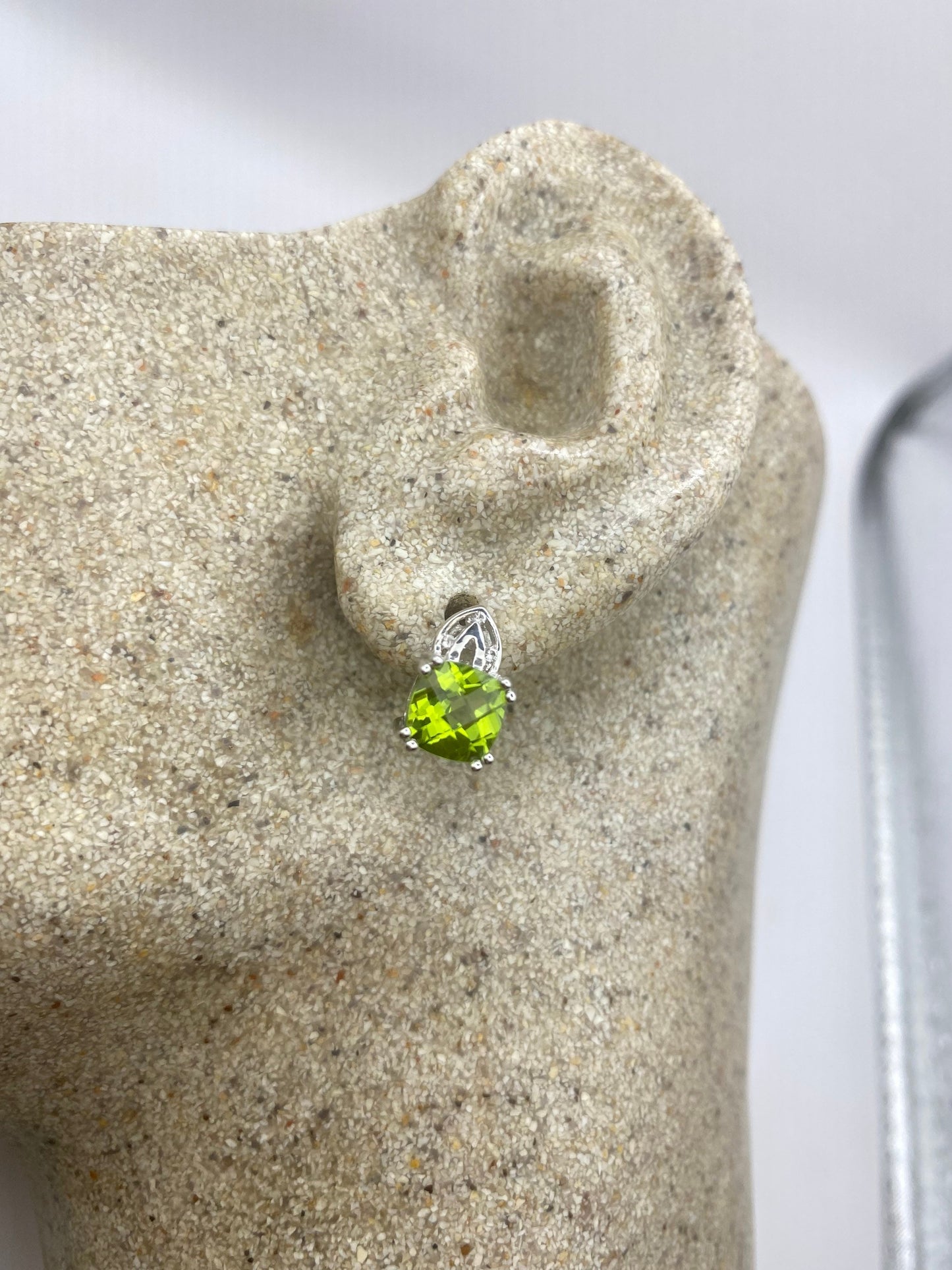 Vintage Green Peridot in 925 Sterling Silver Post Button Earrings