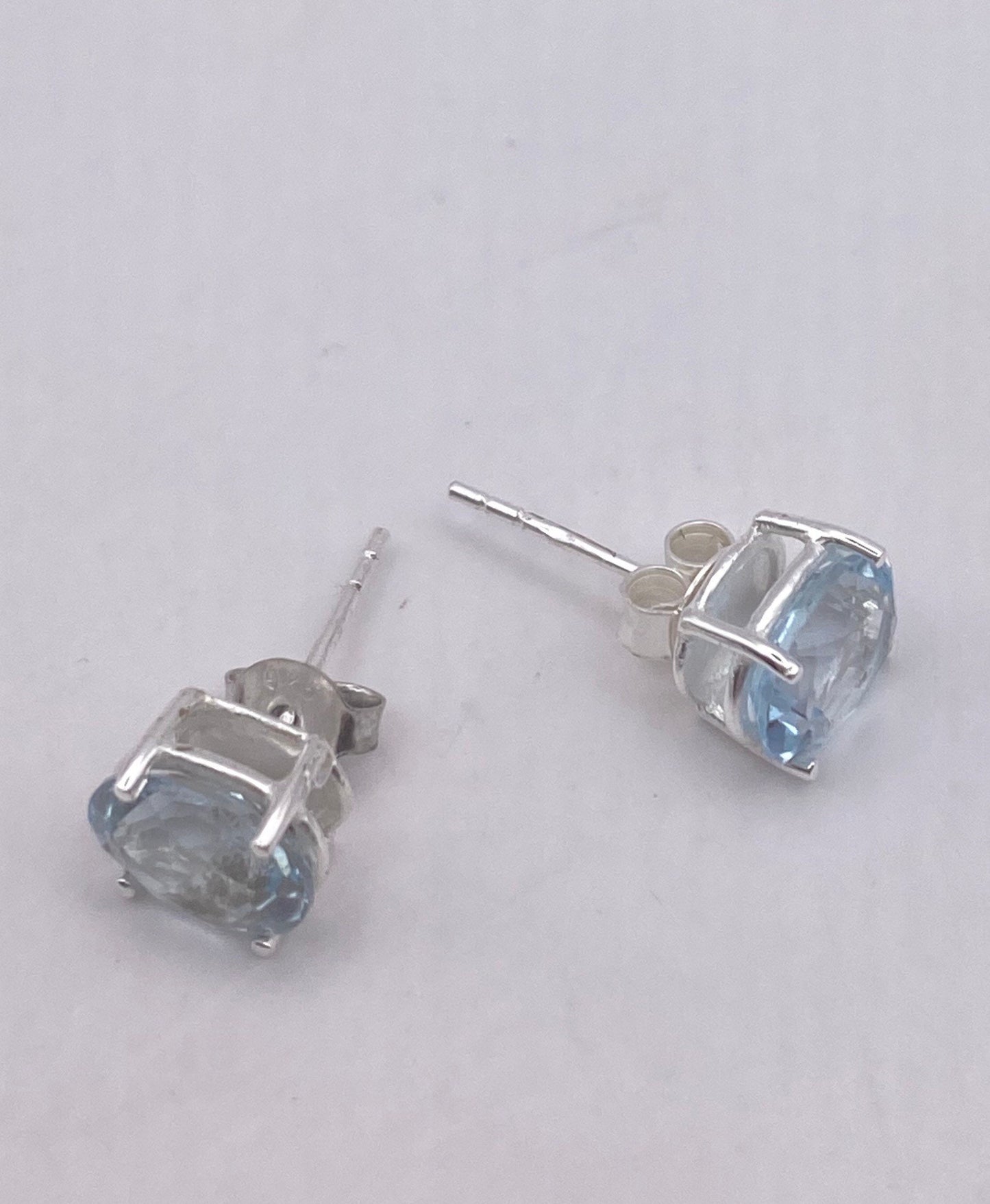 Vintage Blue Topaz Gemstone 925 Sterling Silver Stud Earrings