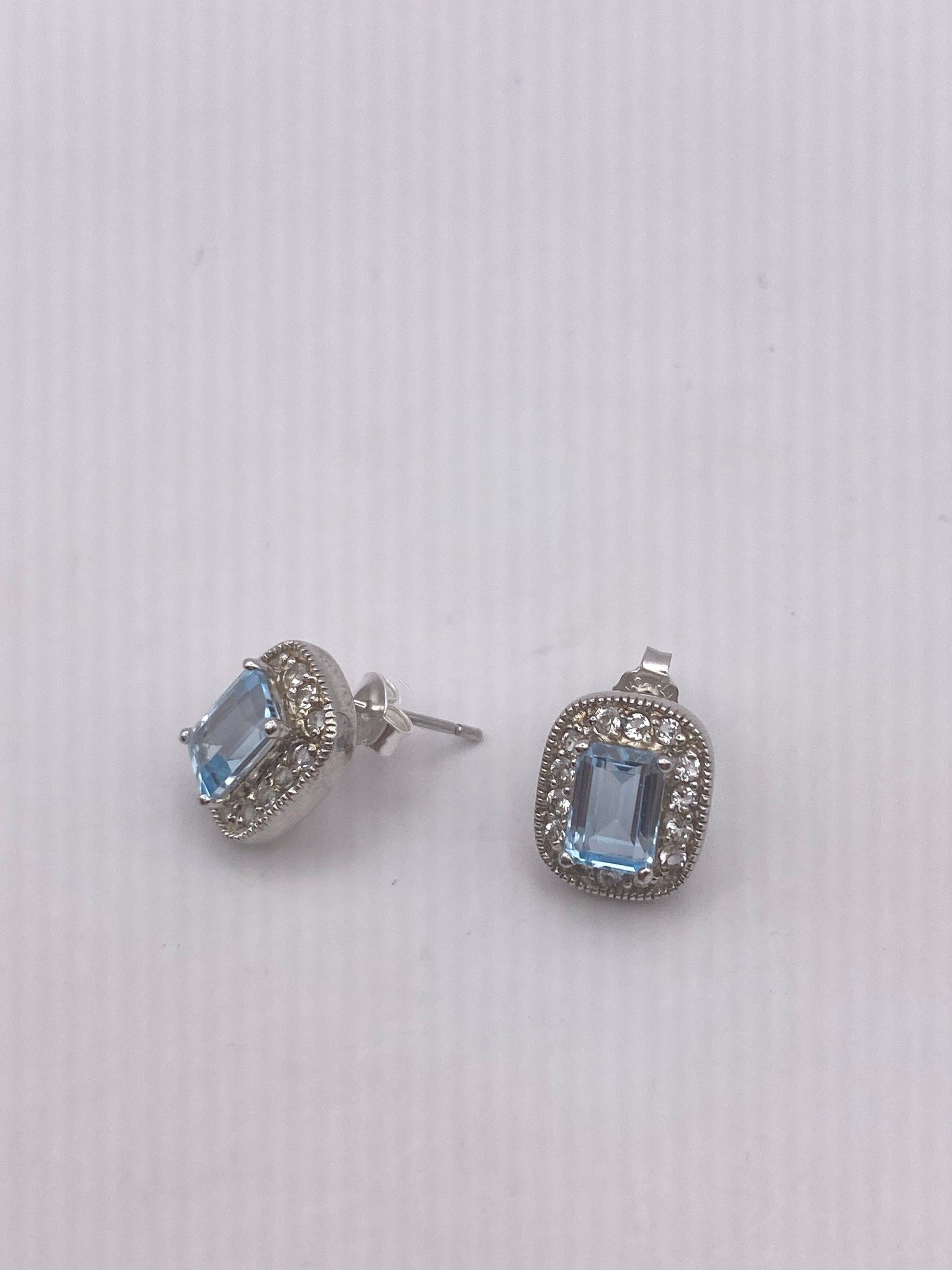 Vintage Blue Topaz Gemstone 925 Sterling Silver Stud Earrings