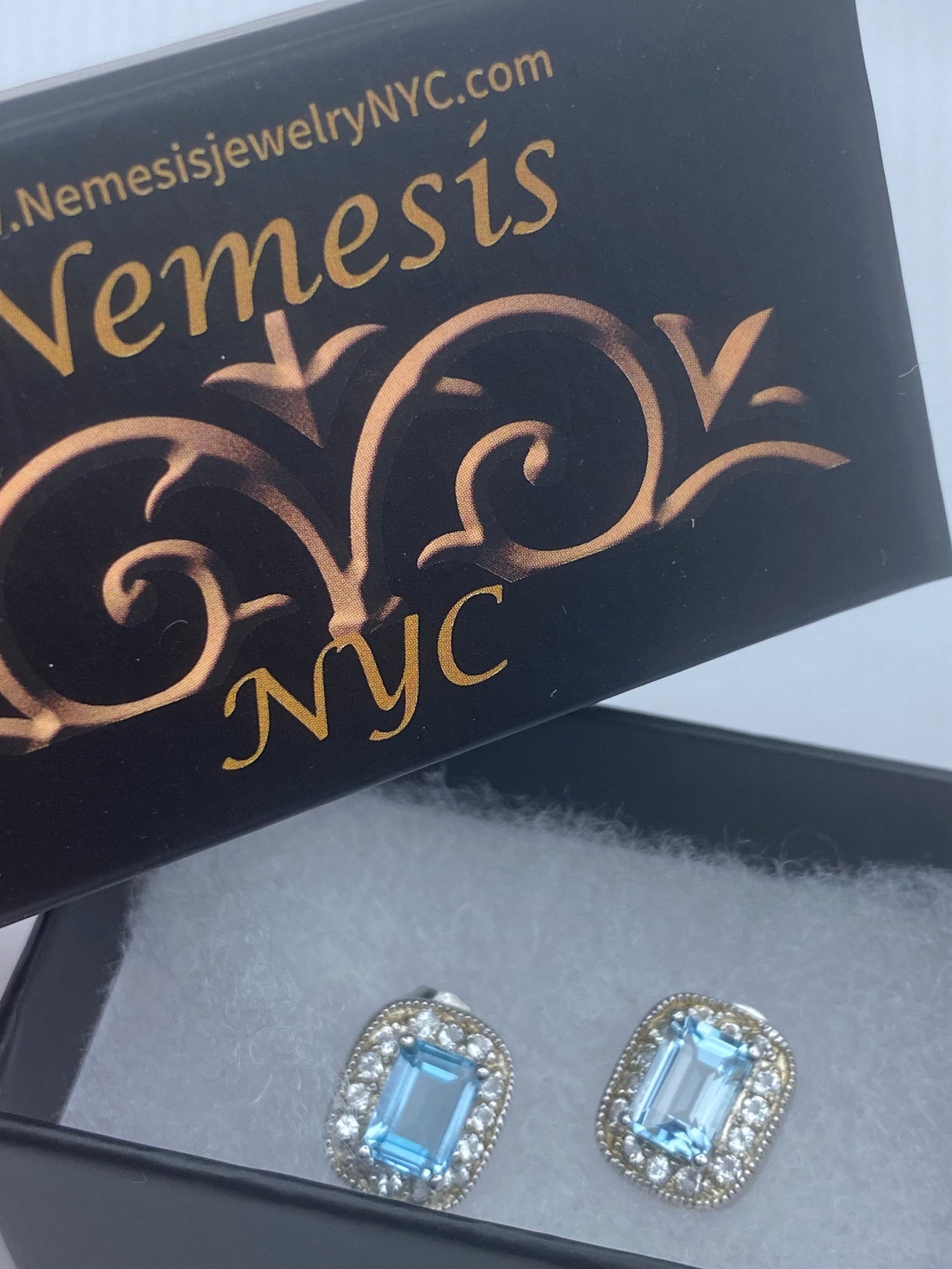 Vintage Blue Topaz Gemstone 925 Sterling Silver Stud Earrings