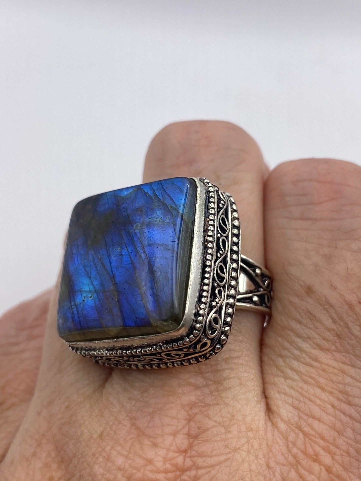 Vintage Large Blue Green Labradorite Stone Silver Ring