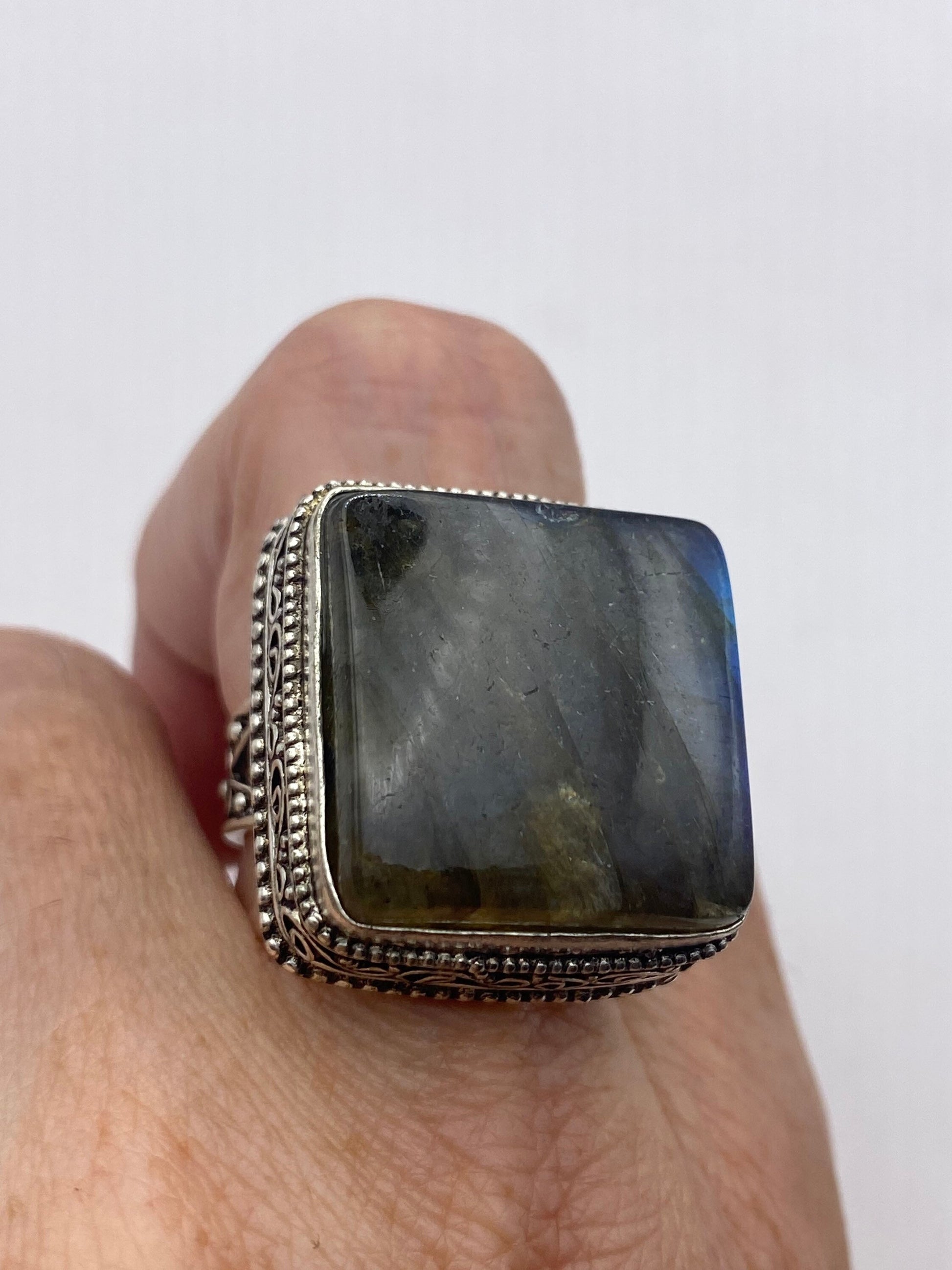 Vintage Large Blue Green Labradorite Stone Silver Ring