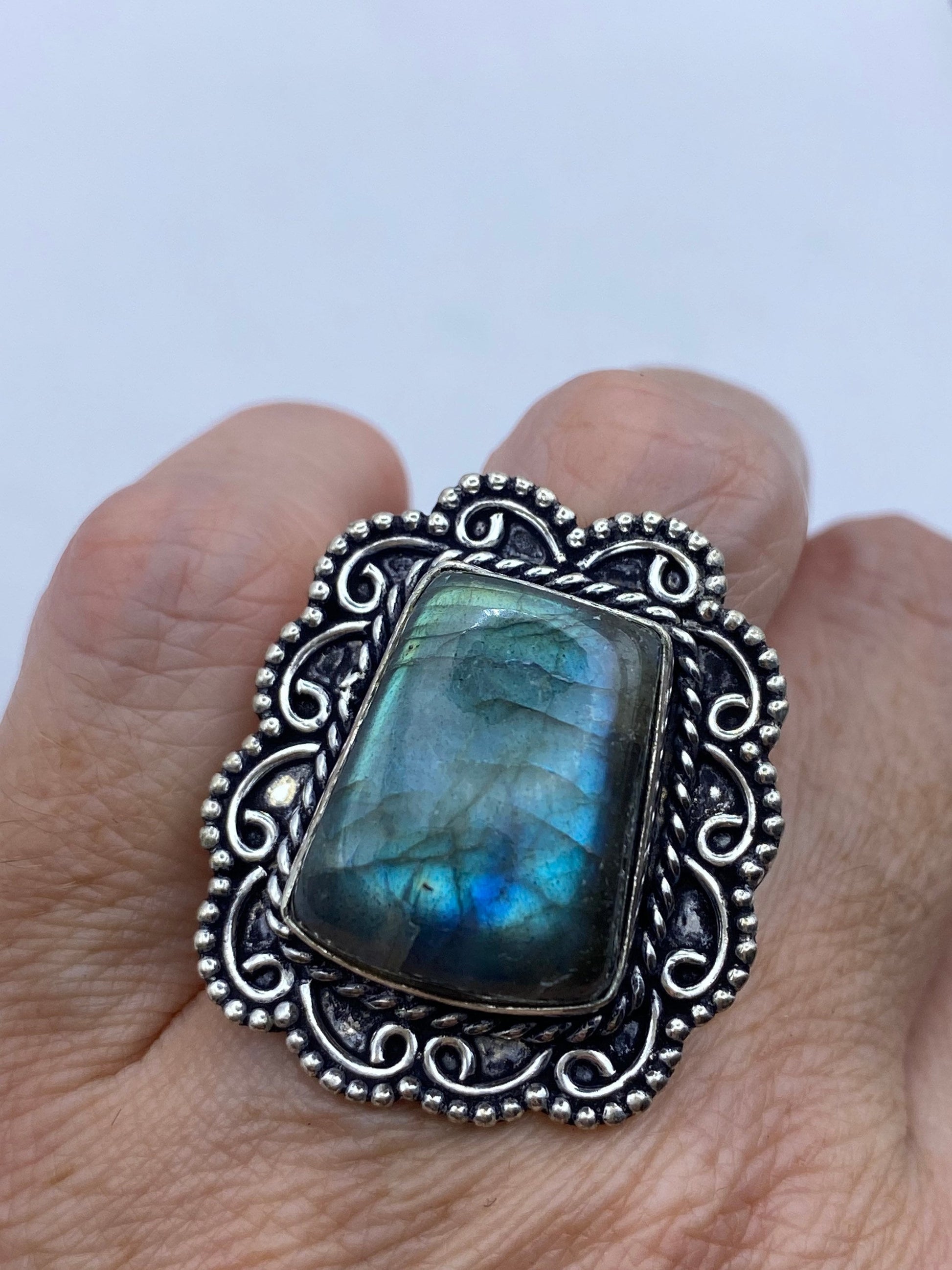 Vintage Large Blue Green Labradorite Stone Silver Ring