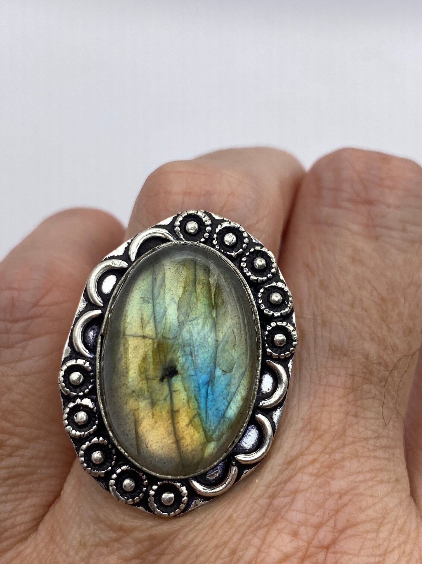 Vintage Large Blue Green Labradorite Stone Silver Ring