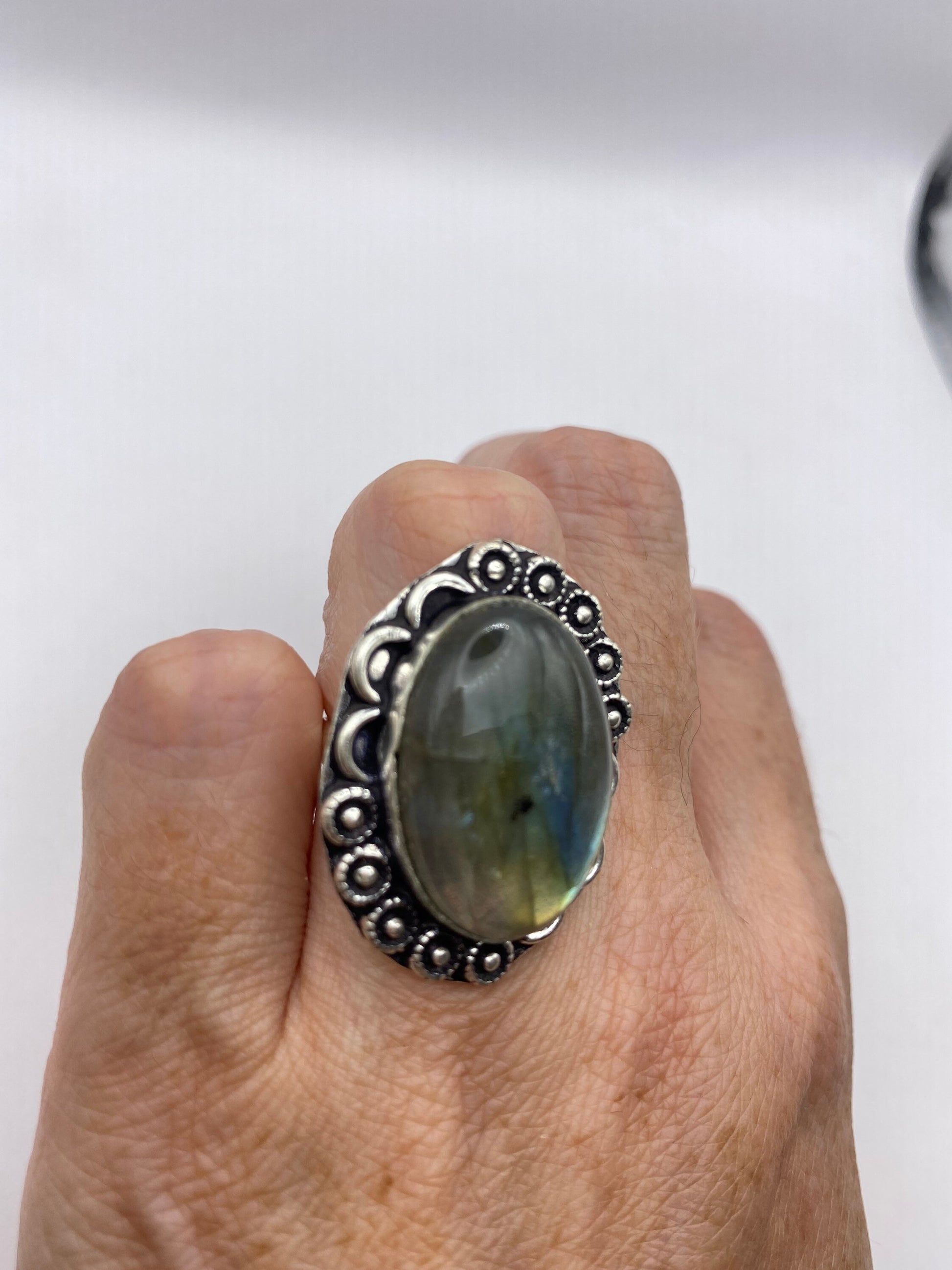 Vintage Large Blue Green Labradorite Stone Silver Ring