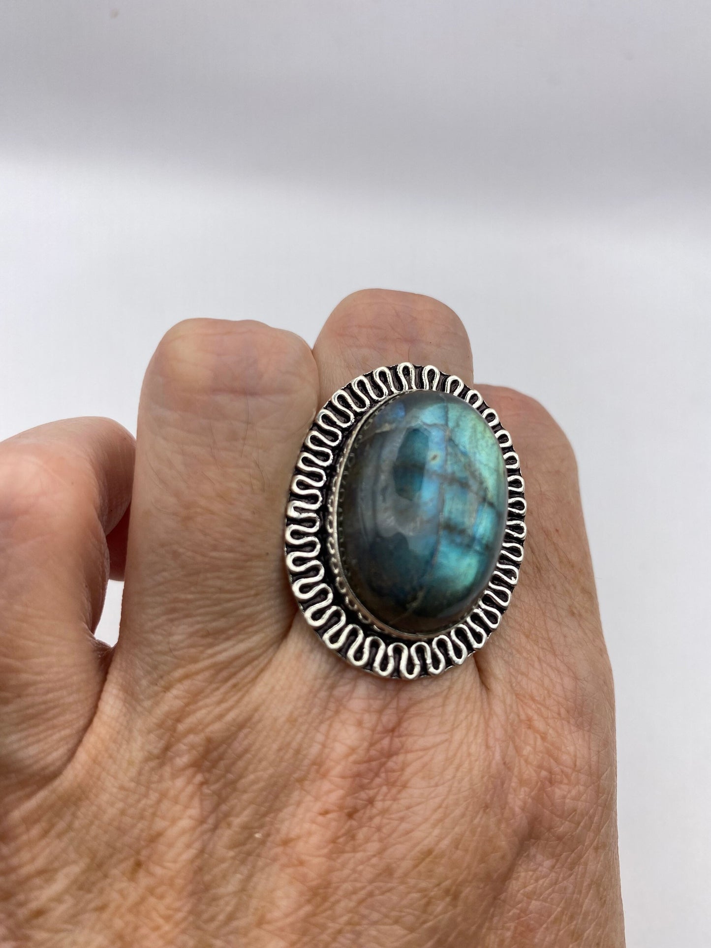 Vintage Large Blue Green Labradorite Stone Silver Ring