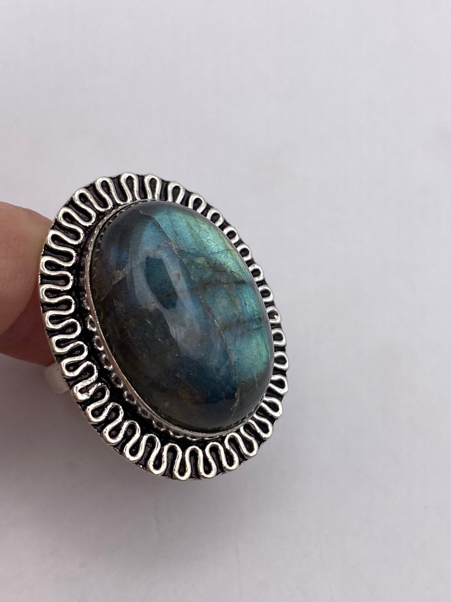 Vintage Large Blue Green Labradorite Stone Silver Ring