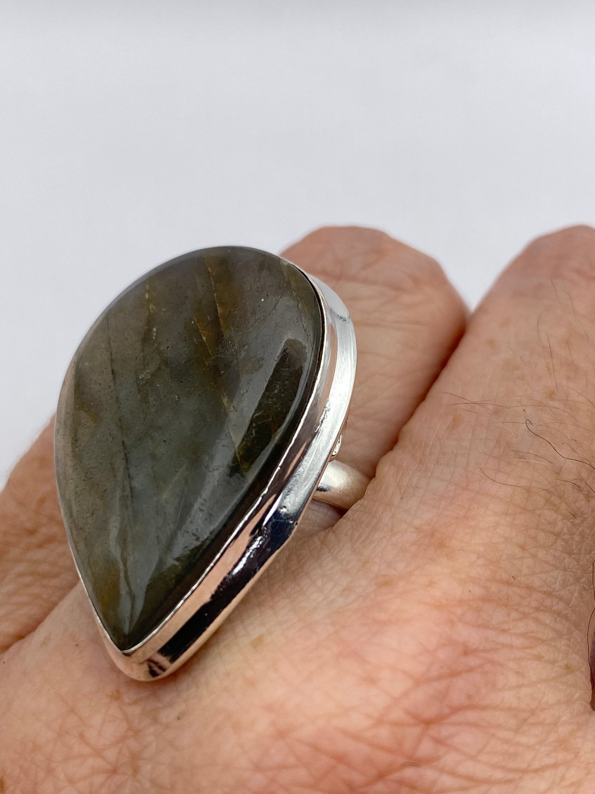 Vintage Large Bronze Green Labradorite Stone Silver Ring