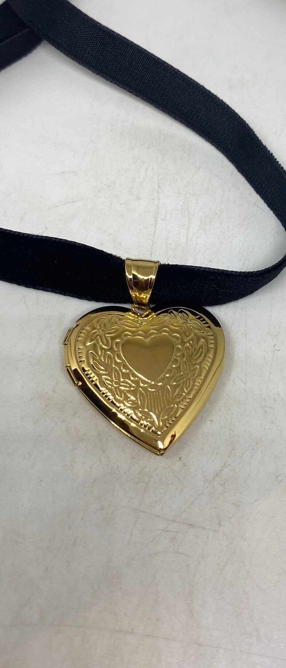 Vintage Gold Locket | Tiny Heart Photo Charm Golden Stainless Steel Deco Etched Choker Necklace