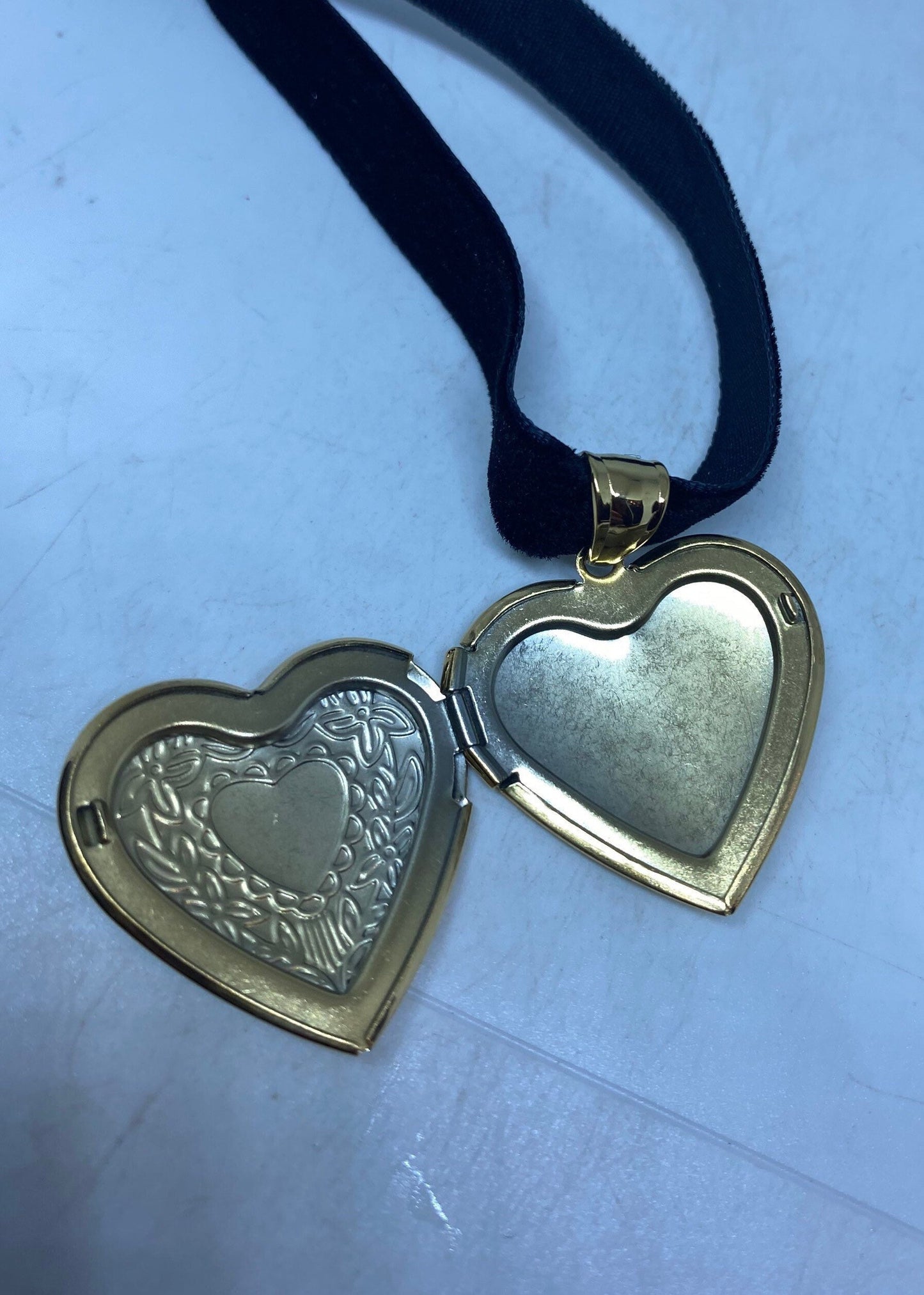 Vintage Gold Locket | Tiny Heart Photo Charm Golden Stainless Steel Deco Etched Choker Necklace