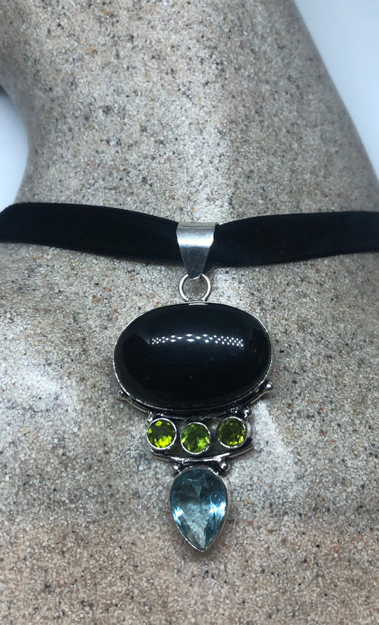 Vintage Silver Black Onyx Peridot Blue Topaz Choker Pendant Necklace