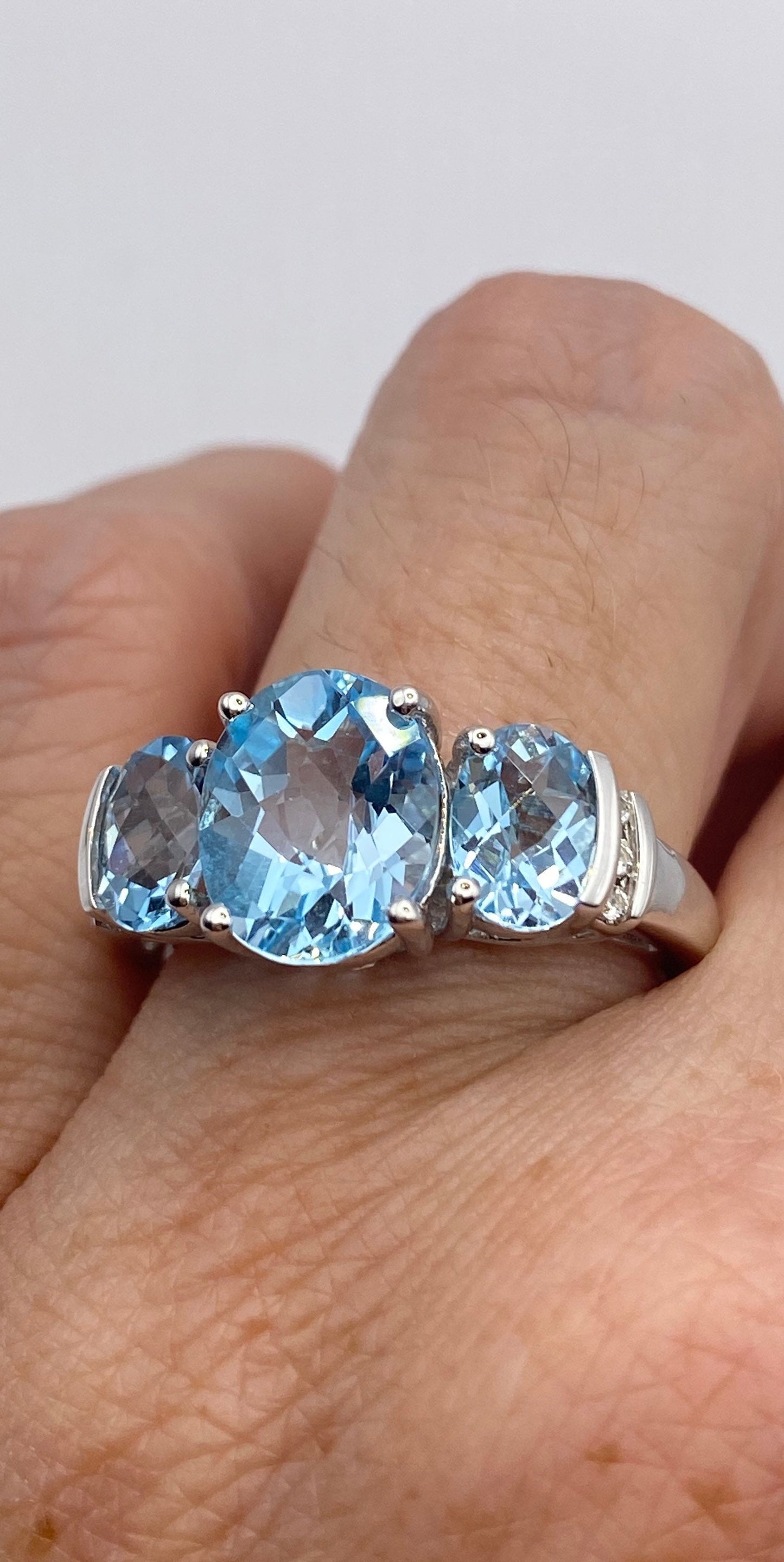 Vintage Blue Topaz 925 Sterling Silver Ring