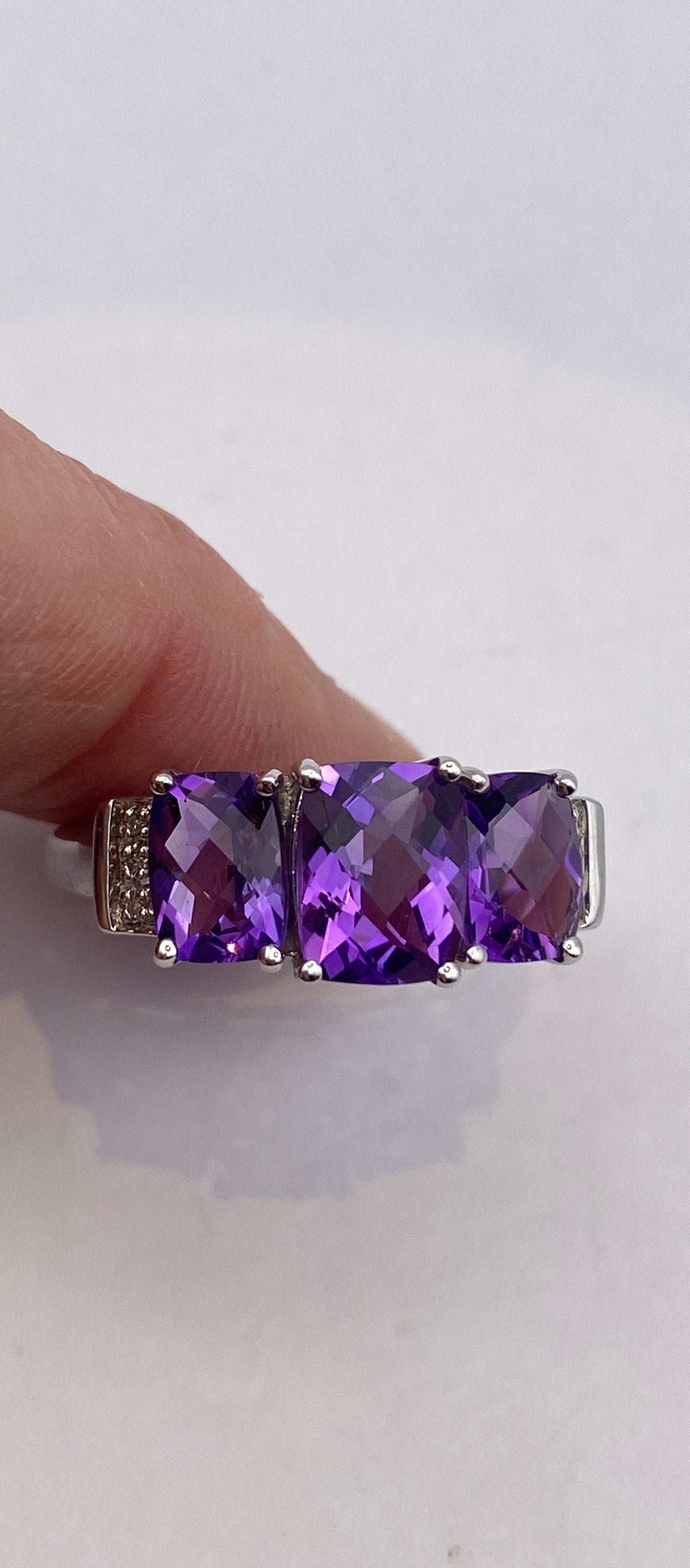 Vintage Purple Amethyst and Diamond Ring Deco 925 Sterling Silver