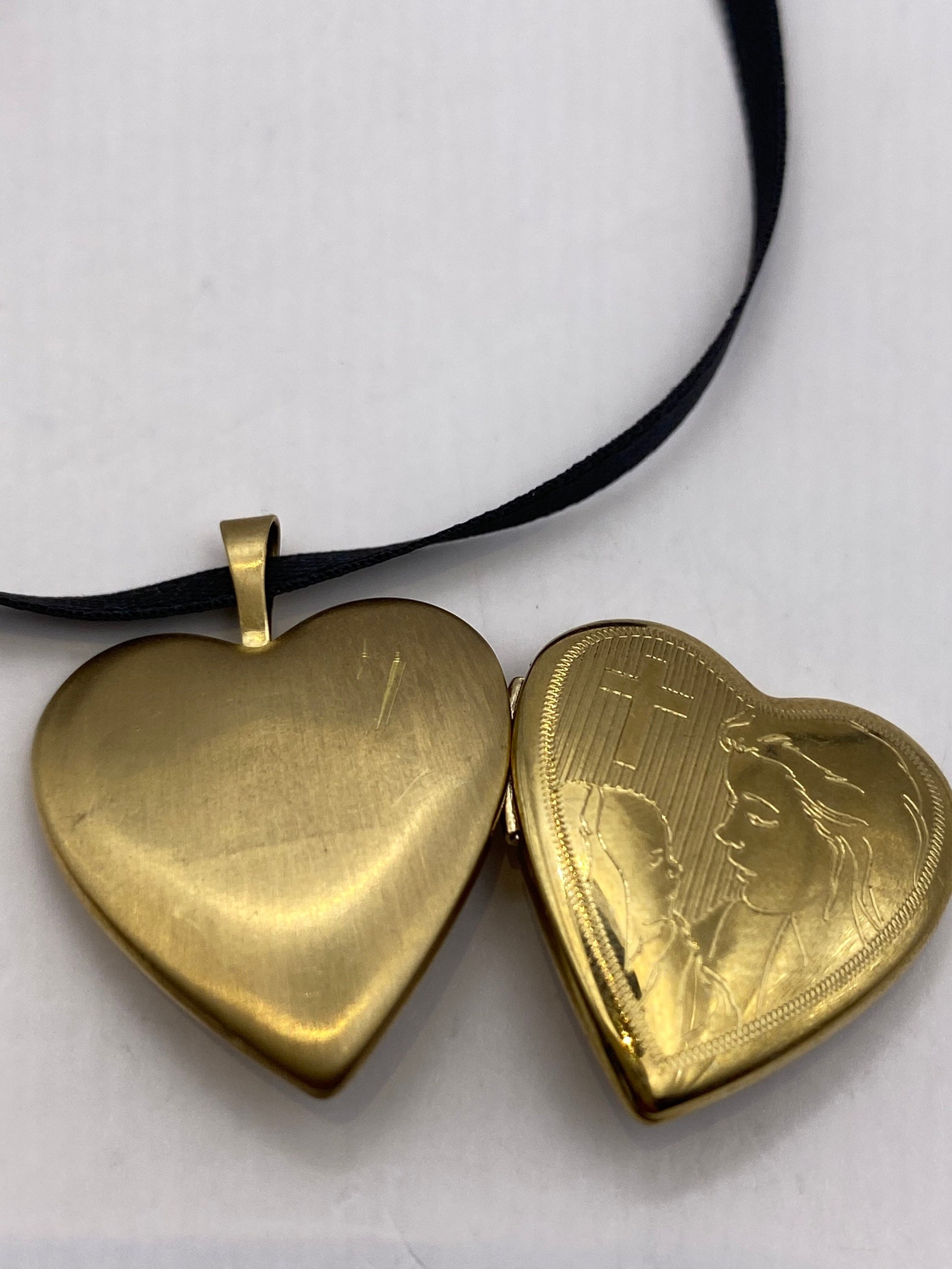 Vintage Gold Filled Heart Locket Choker | Engraved Religious Charm