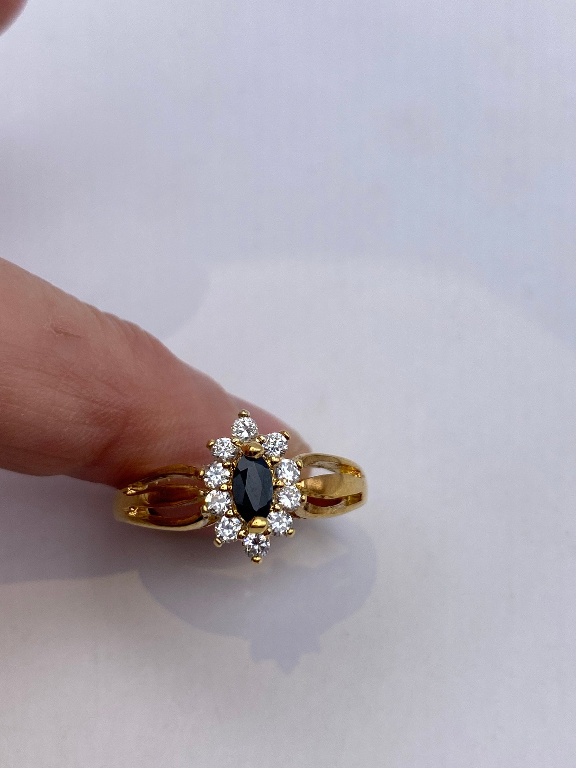 Vintage Blue Sapphire Ring Golden 925 Sterling Silver