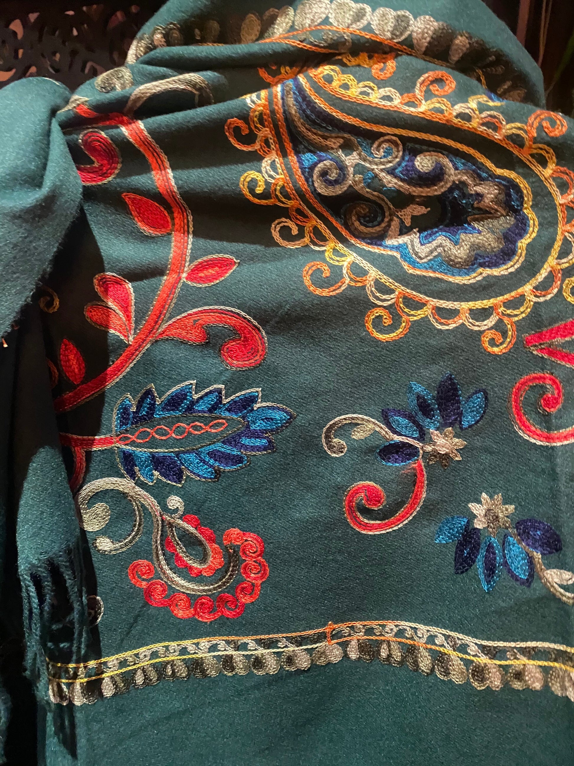 Vintage Forest Green Cashmere Pashmina Scarf Wrap Paisley Embroidered
