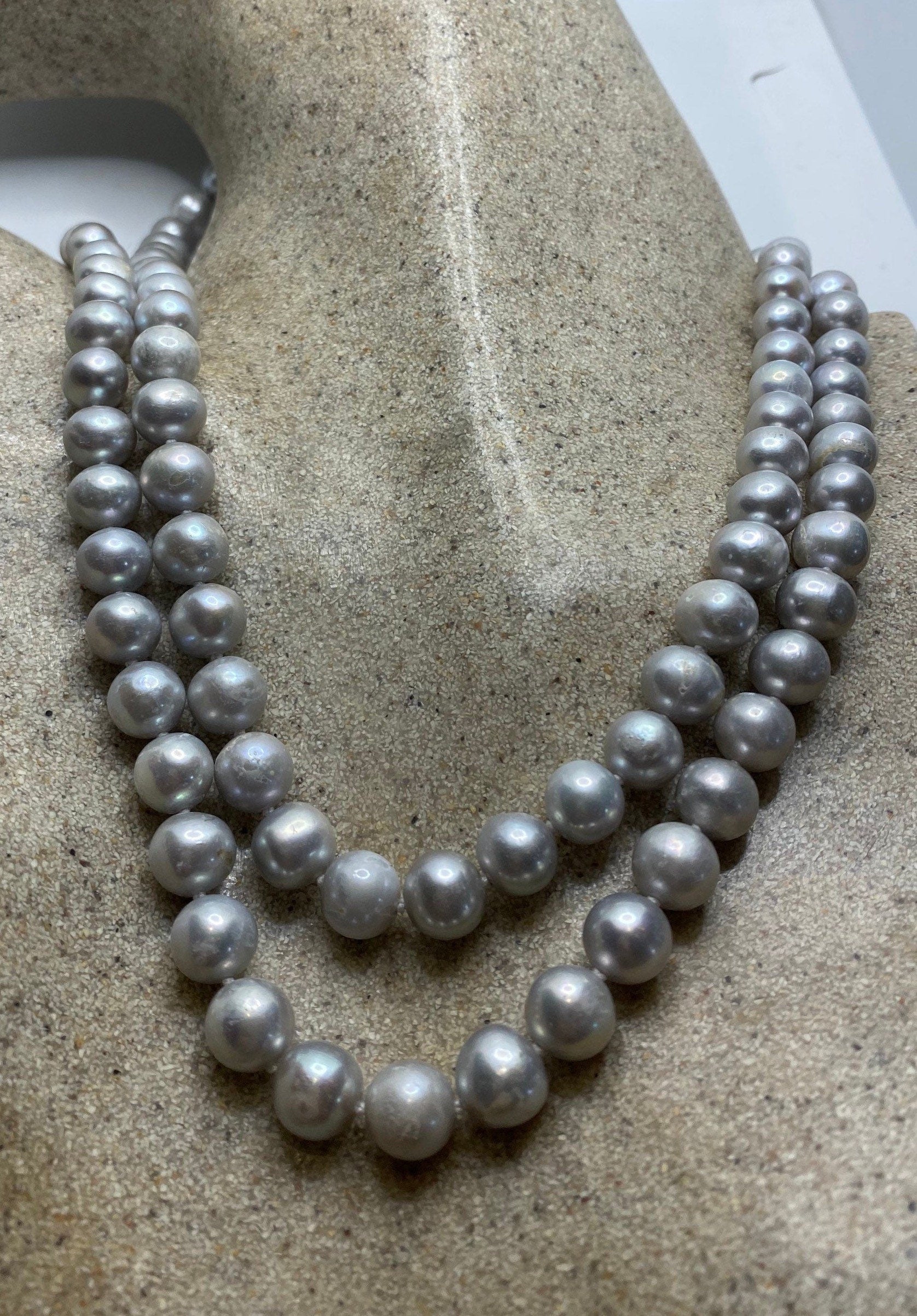 Vintage Hand Knotted Grey Pearl Double 17 in Necklace