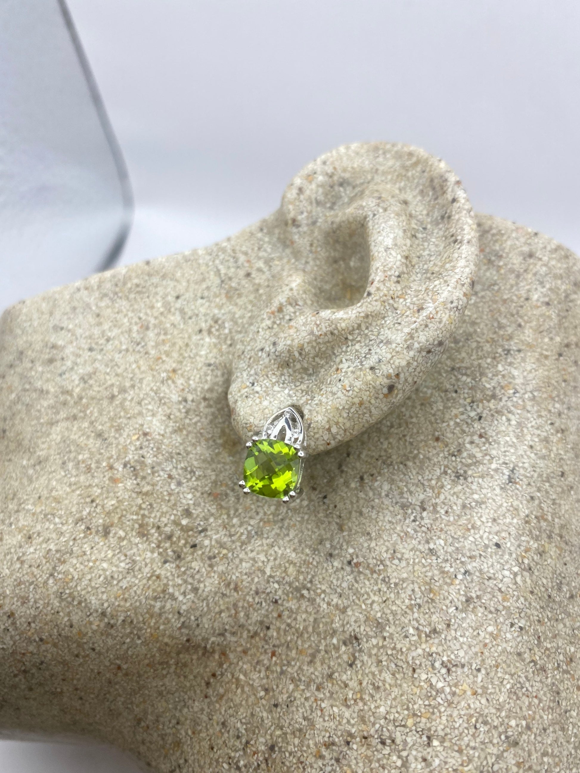 Vintage Green Peridot in 925 Sterling Silver Post Button Earrings