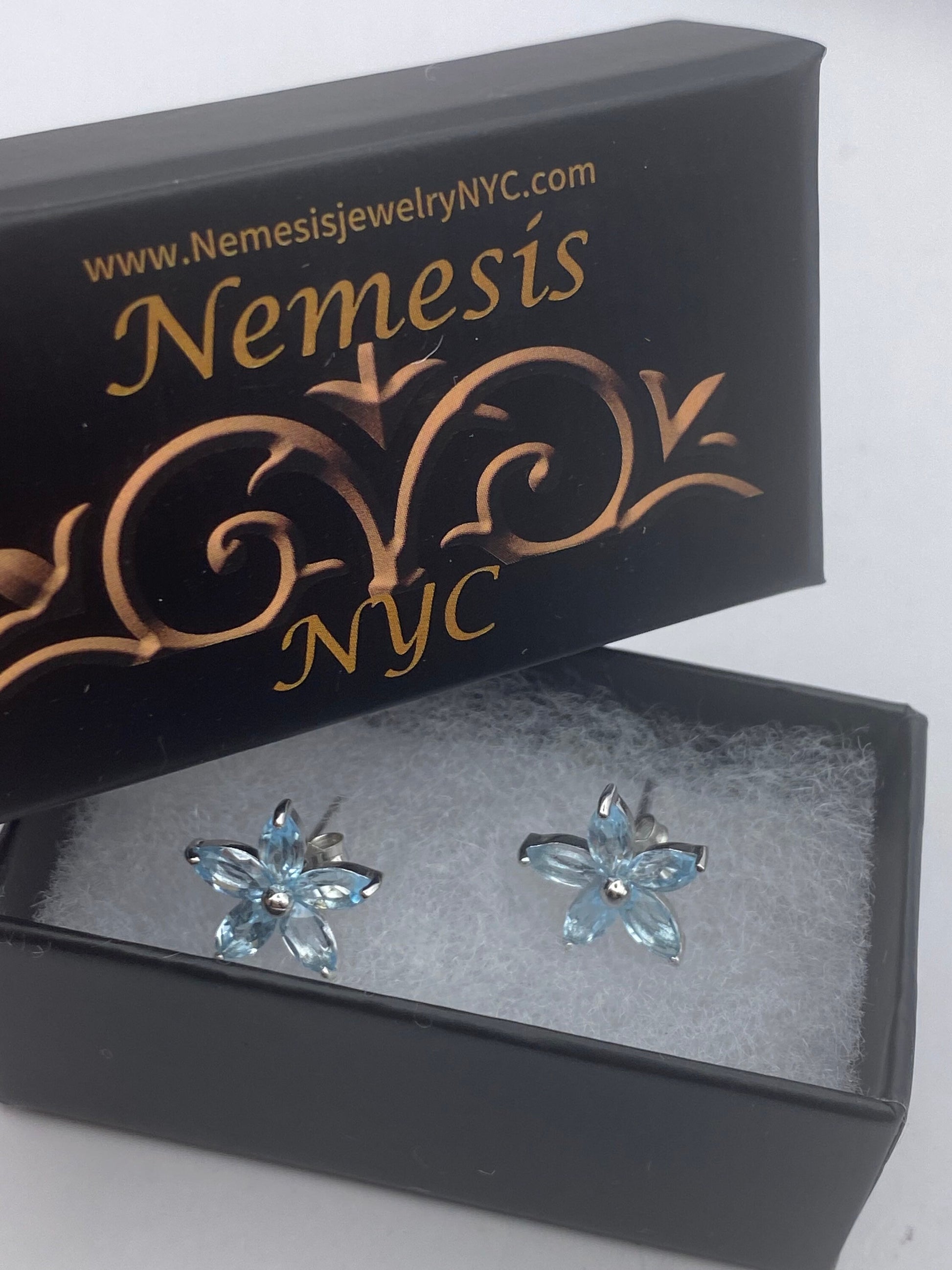 Vintage Blue Topaz Gemstone 925 Sterling Silver Stud Earrings