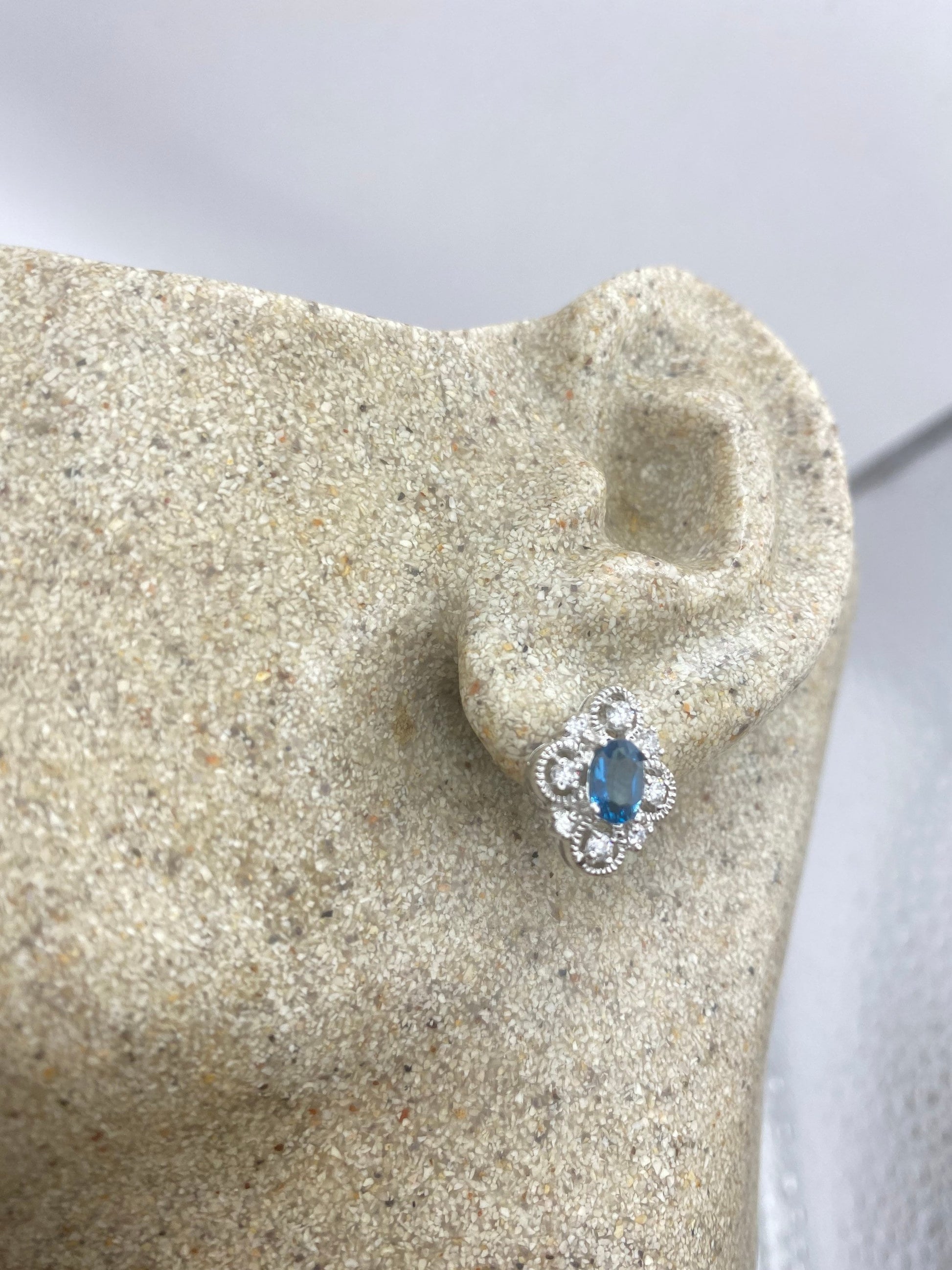 Vintage Blue Topaz Gemstone 925 Sterling Silver Stud Earrings