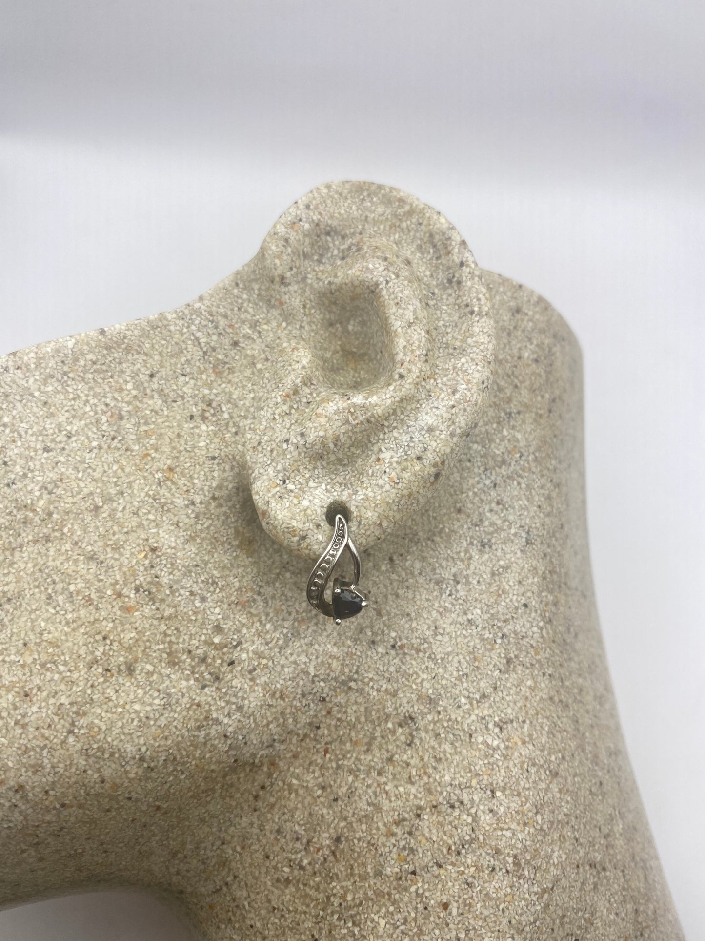 Vintage Blue Sapphire Stud Earrings 925 Sterling Silver buttons