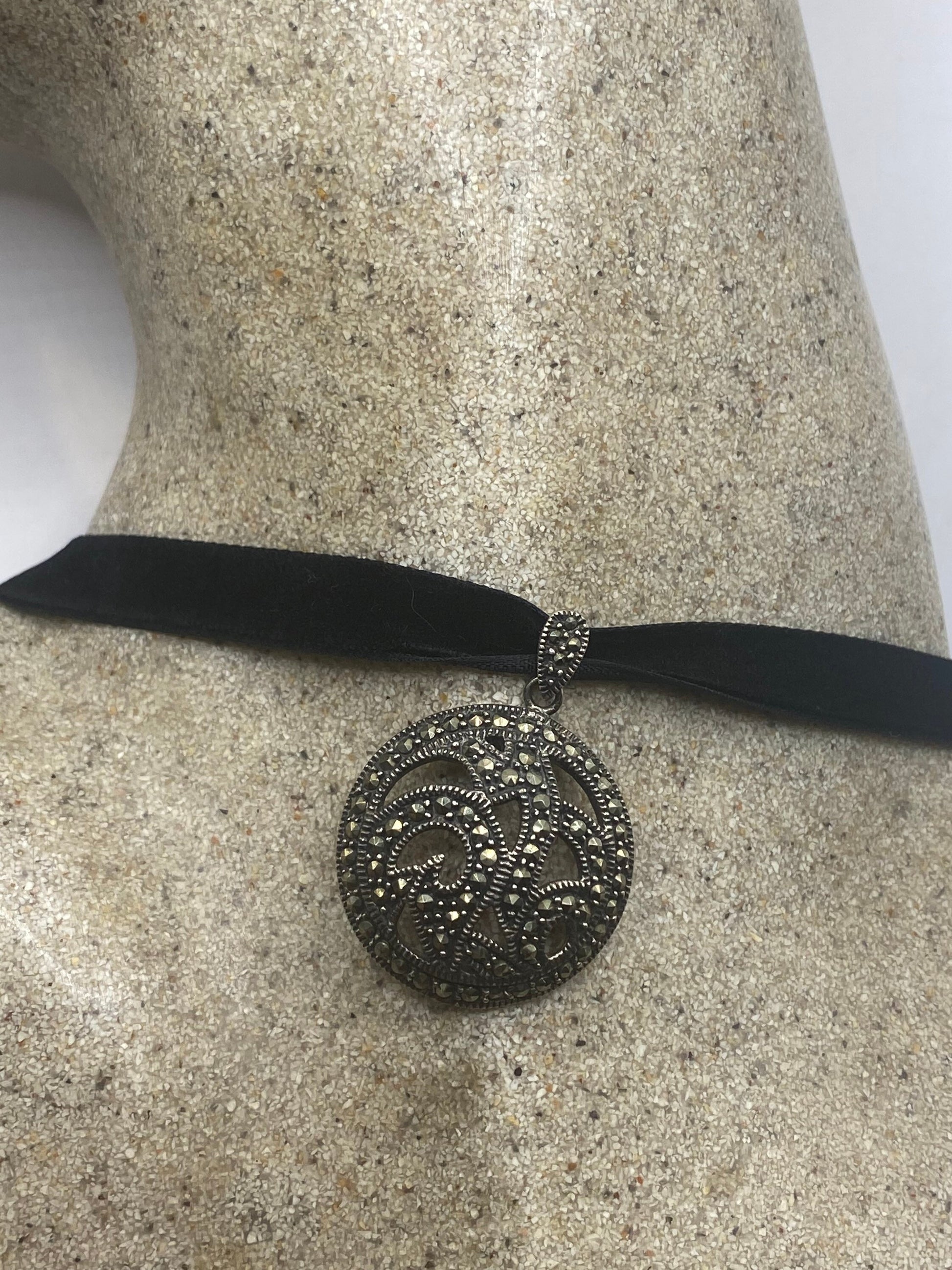 Vintage Marcasite 925 Sterling Silver Pendant Necklace