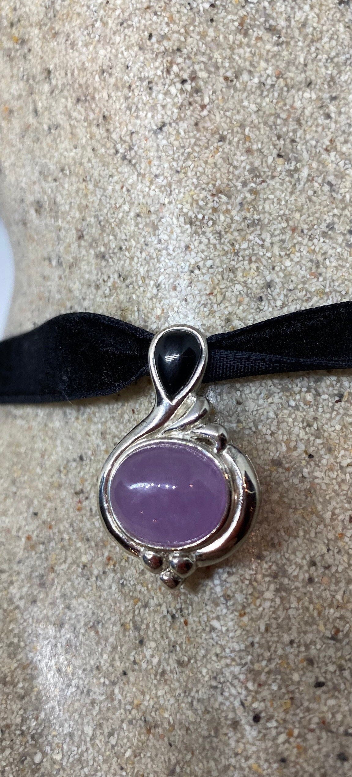 Vintage Purple Jade Choker 925 Sterling Silver Pendant Necklace