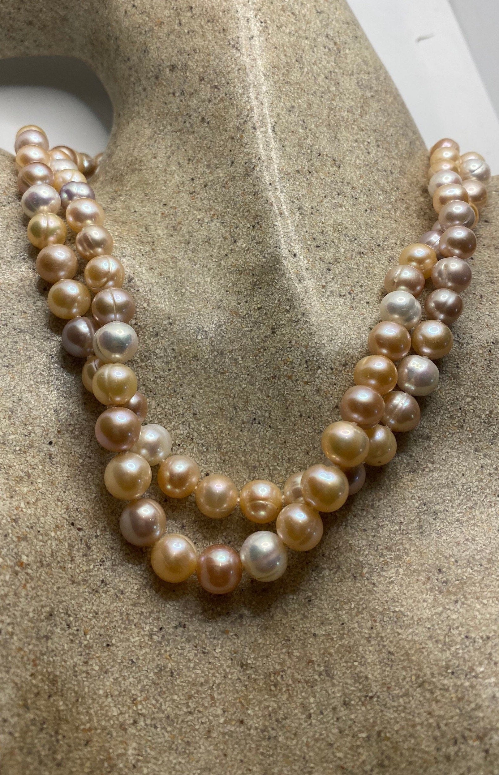 Vintage Hand Knotted Pink Pearl Double 17 in Necklace