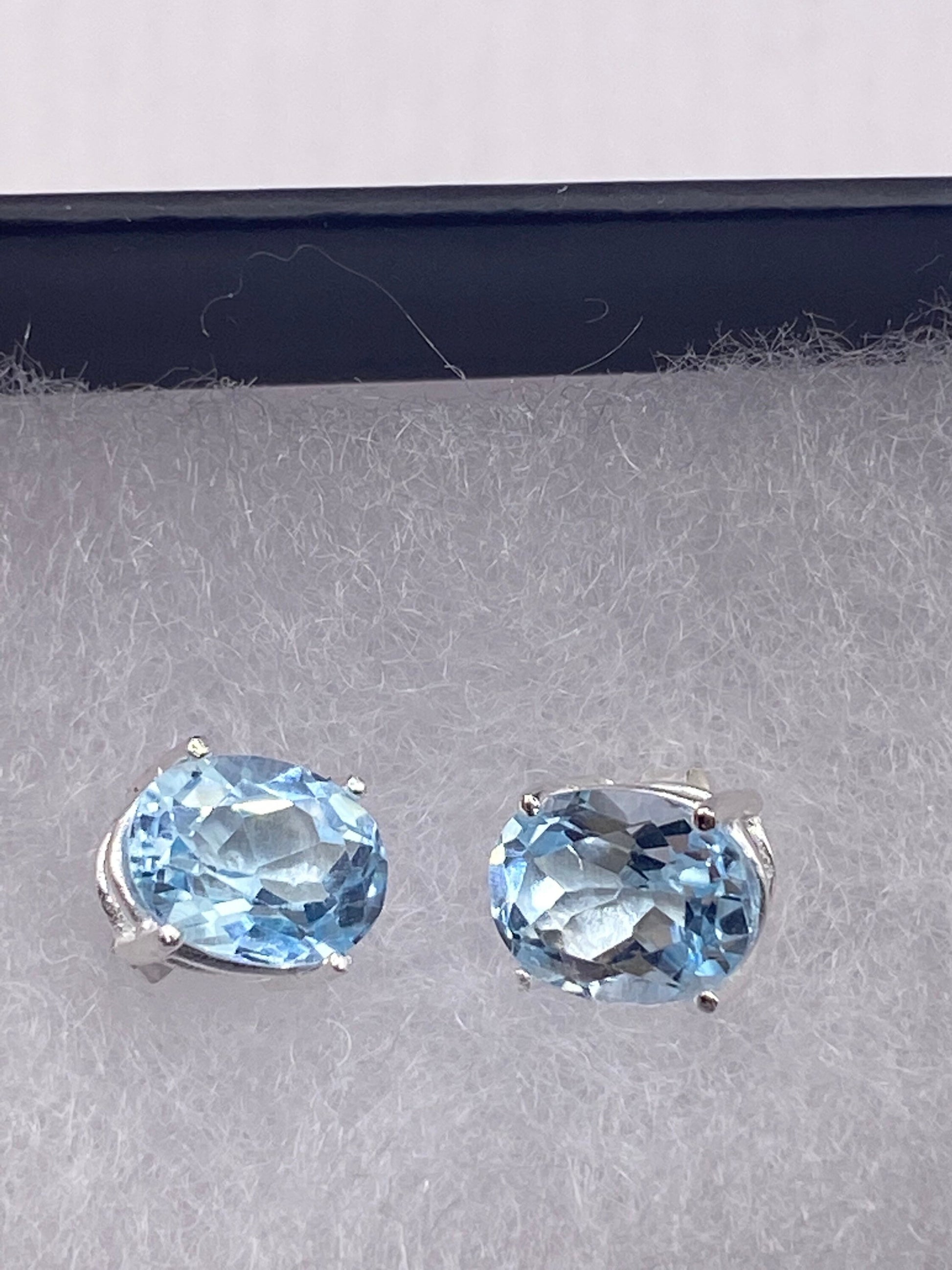 Vintage Blue Topaz Gemstone 925 Sterling Silver Stud Earrings
