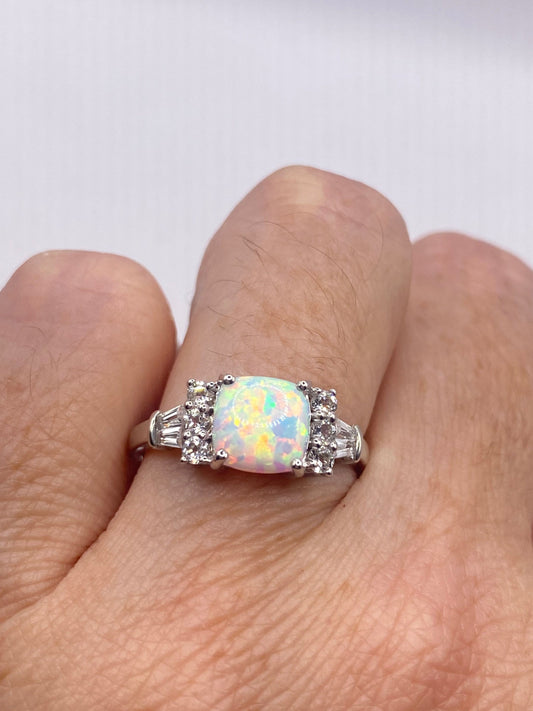 Vintage White Fire Opal Ring 925 Sterling Silver Rhodium