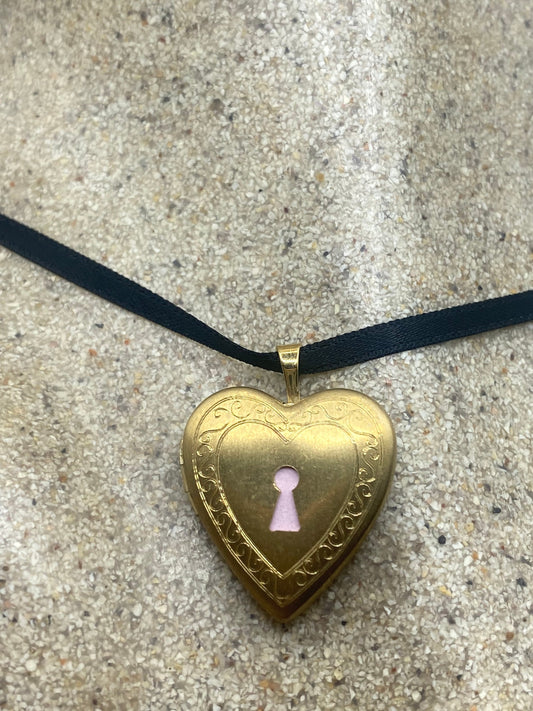 Vintage Gold Locket | Tiny Heart 9k Gold Filled Pendant Photo Memory Charm Engraved Keyhole Key To My Heart | Choker Necklace