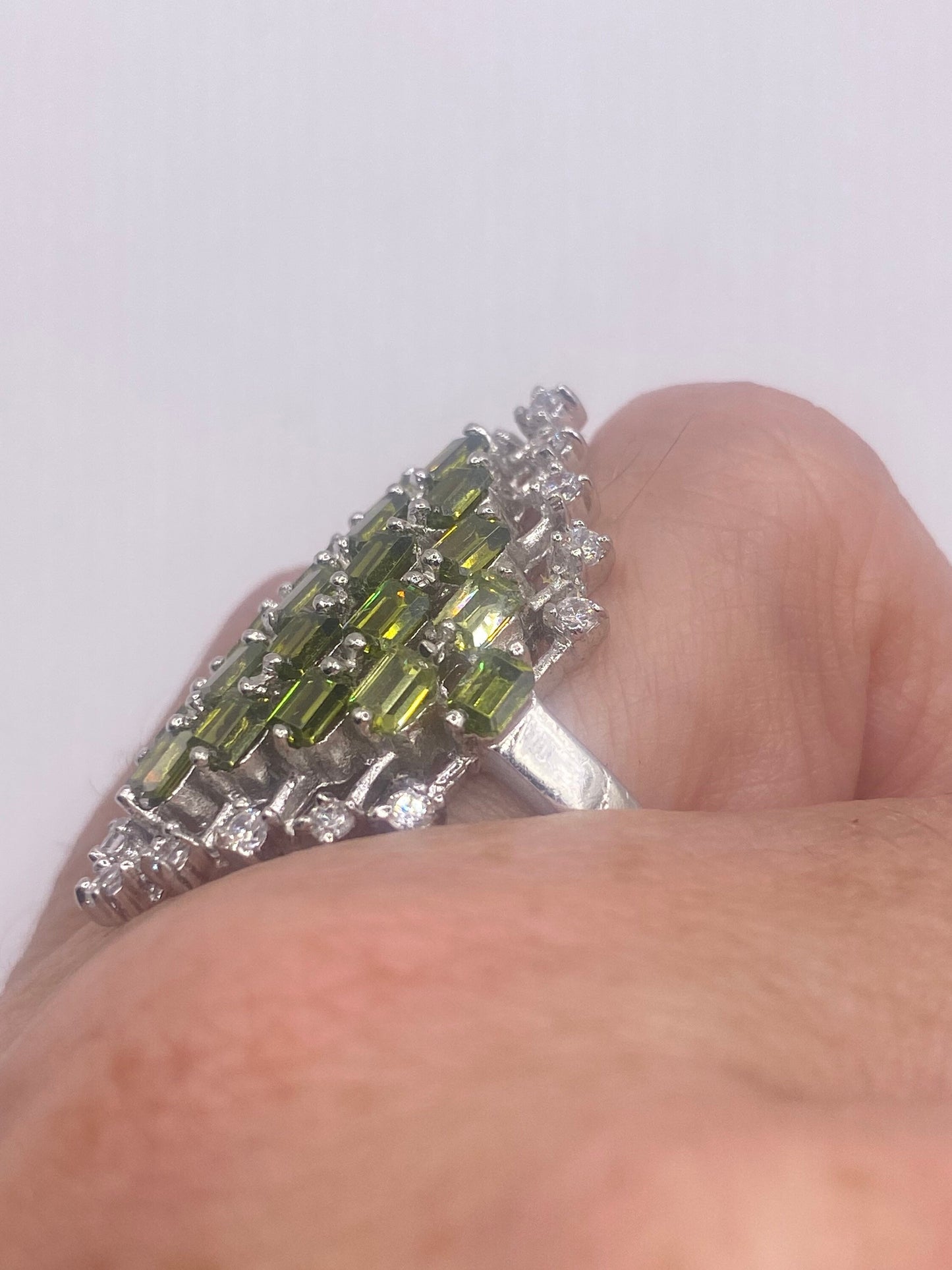 Vintage Green Cubic Zirconia Crystal Sterling Silver Ring Size 6.5