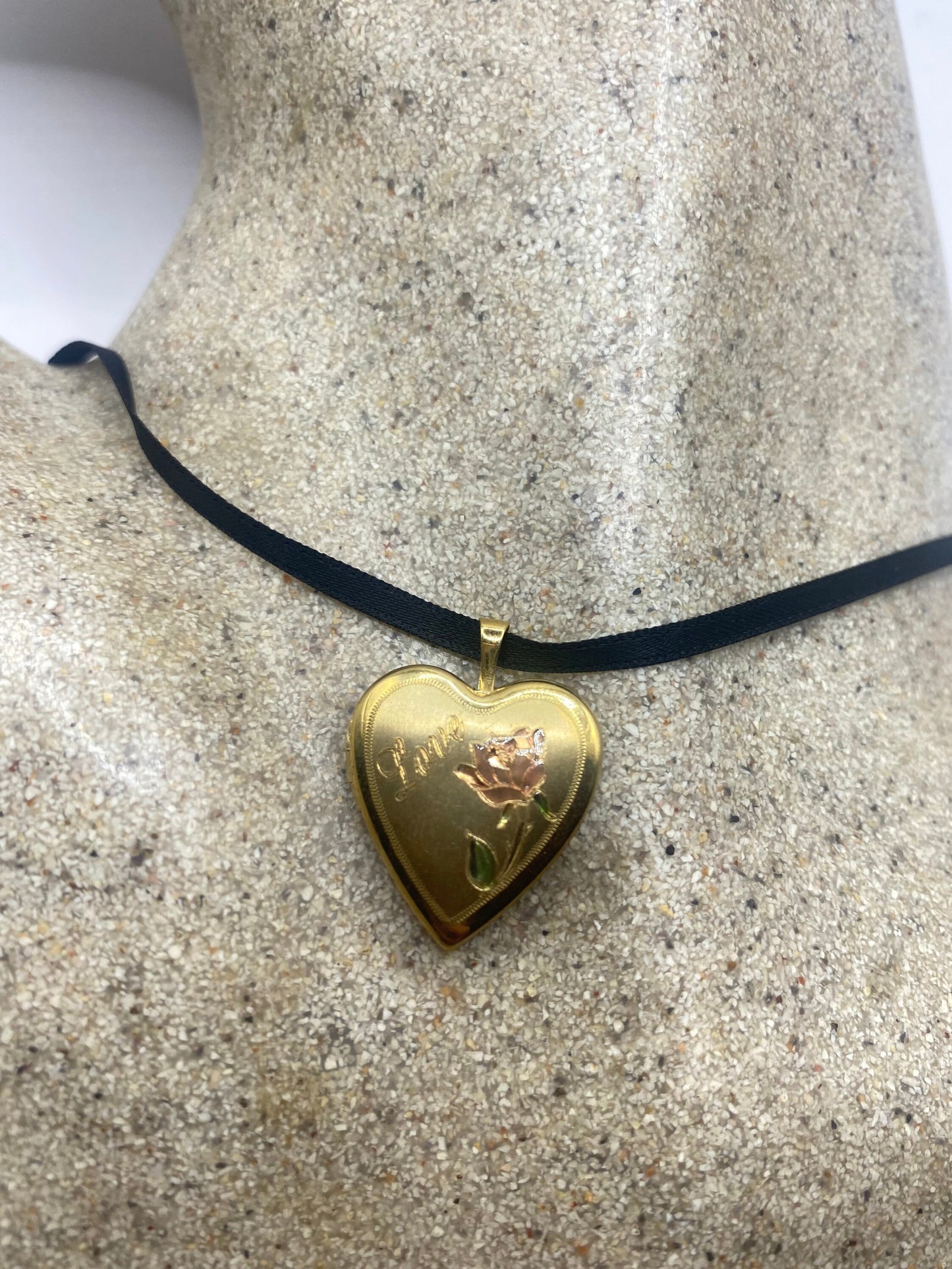 Vintage Gold Locket | Tiny Heart 9k Gold Filled Pendant Photo Memory Charm Engraved Love Rose | Choker Necklace