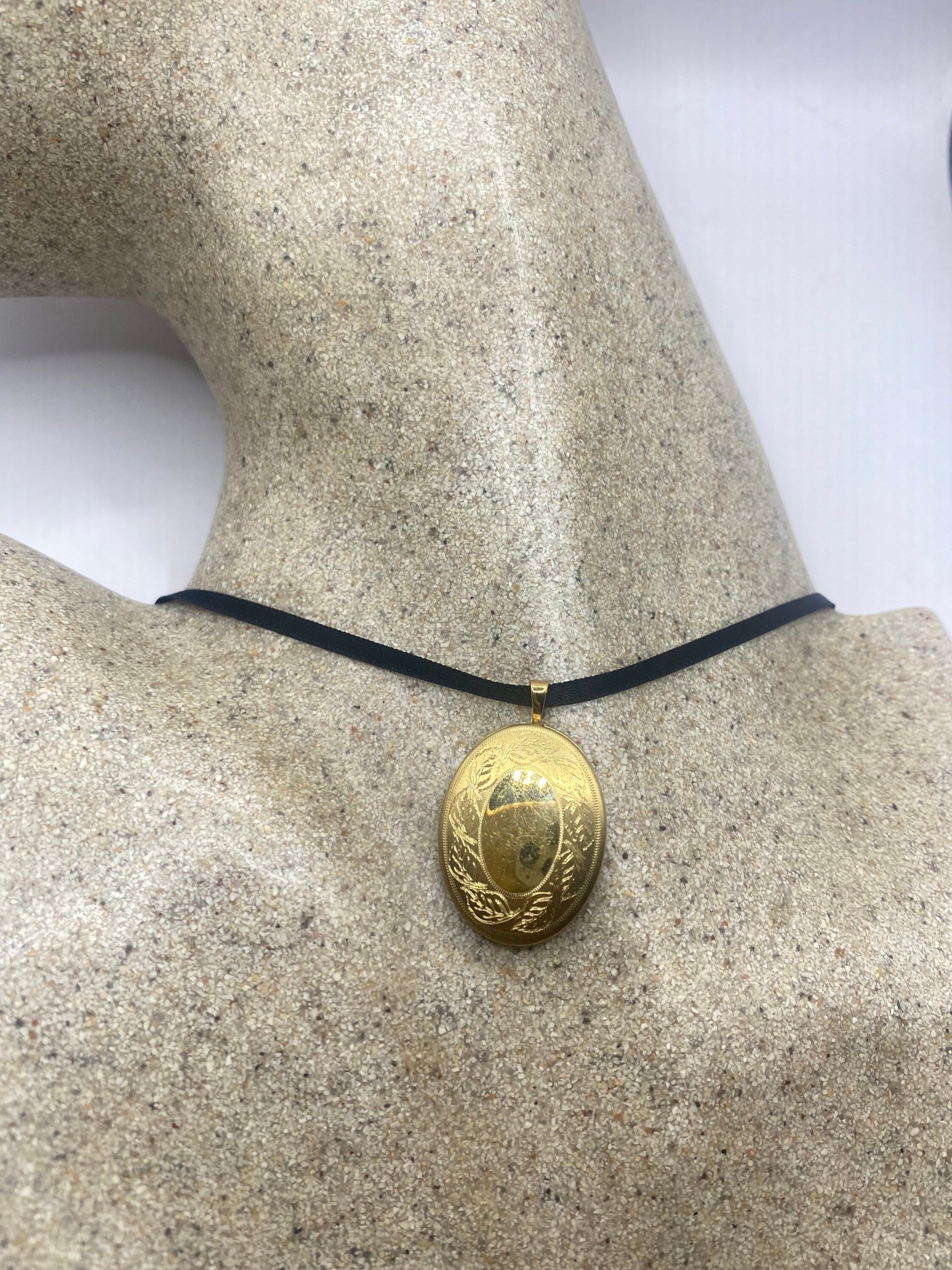 Vintage Locket Choker Gold Filled Necklace