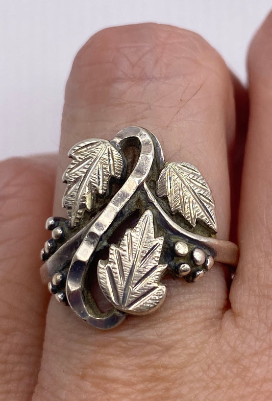 Vintage Eternity Flower 925 Sterling Silver Wedding Ring