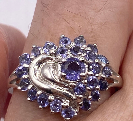 Vintage Blue Iolite Ring in 925 Sterling Silver Floral Setting