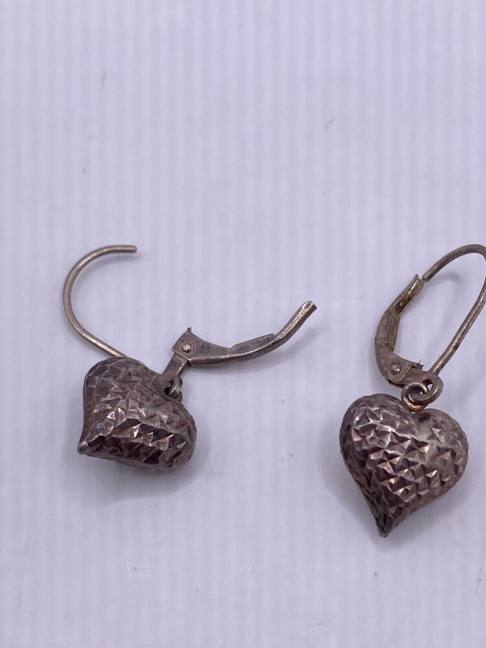 Vintage Heart 925 Sterling Silver Lever Back Ear Wire Earrings