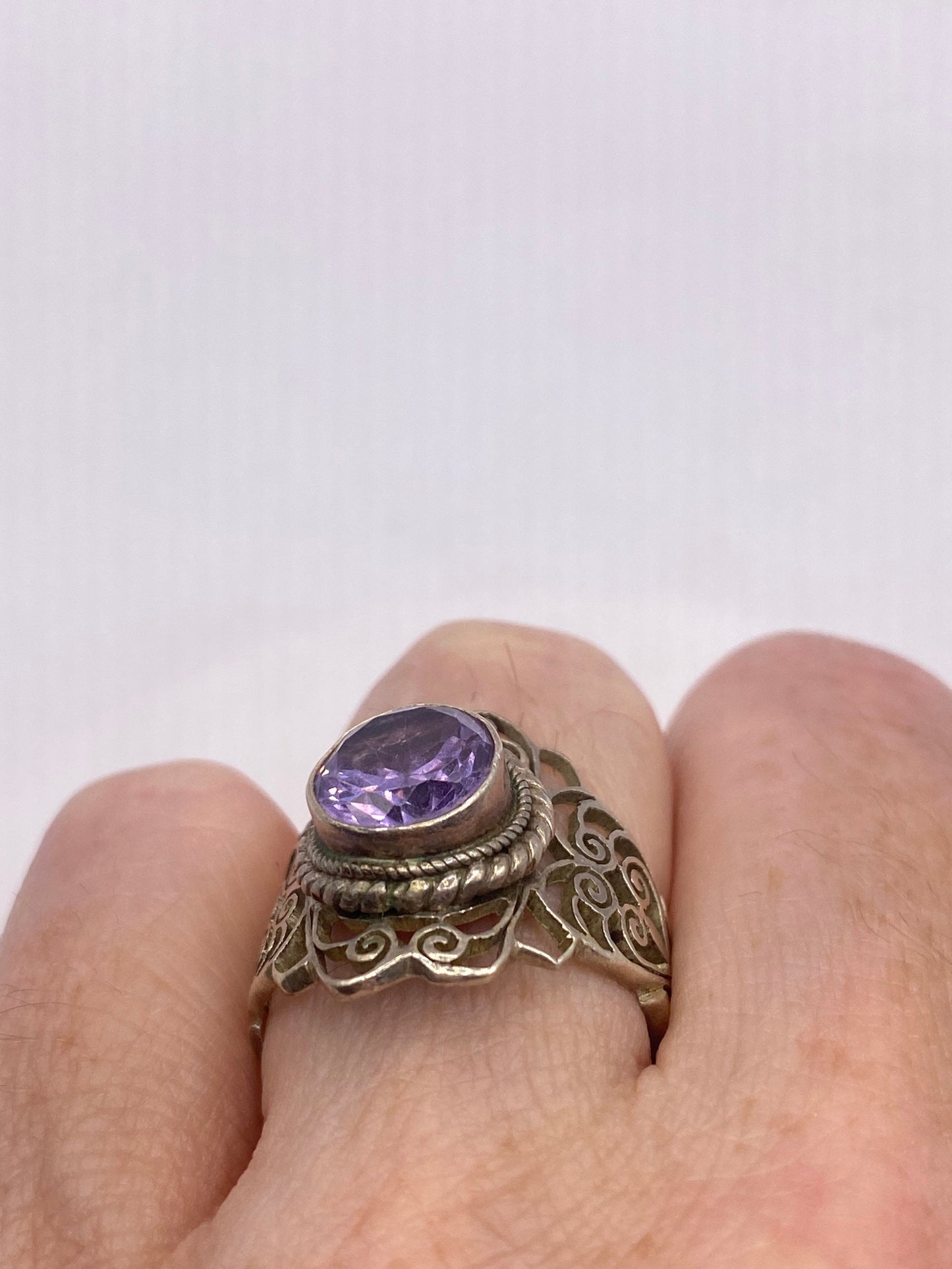 Vintage Purple Color Change Alexandrite 925 Sterling Silver Ring