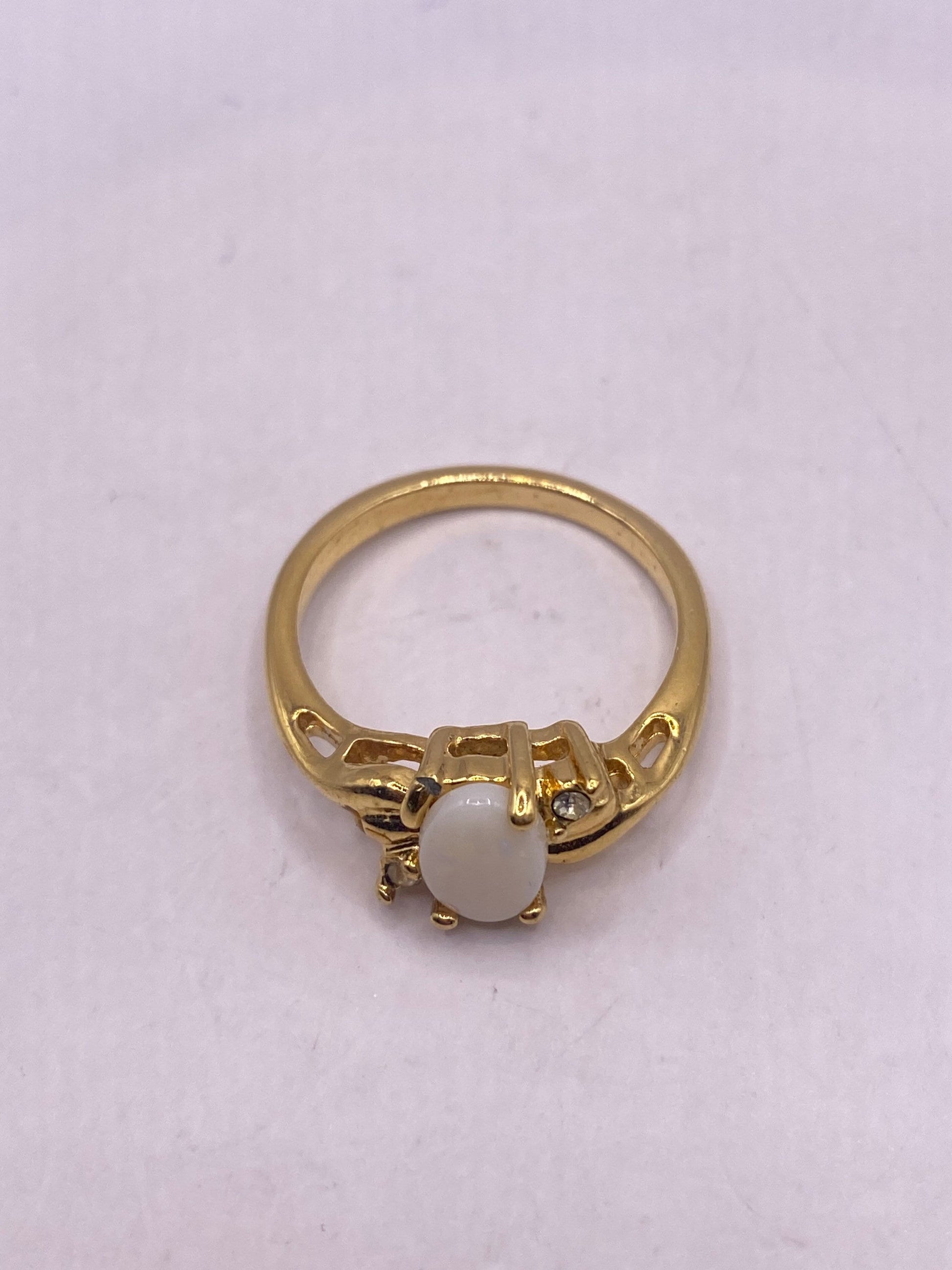 Vintage White Opal Wedding Band 9k Gold Filled Ring