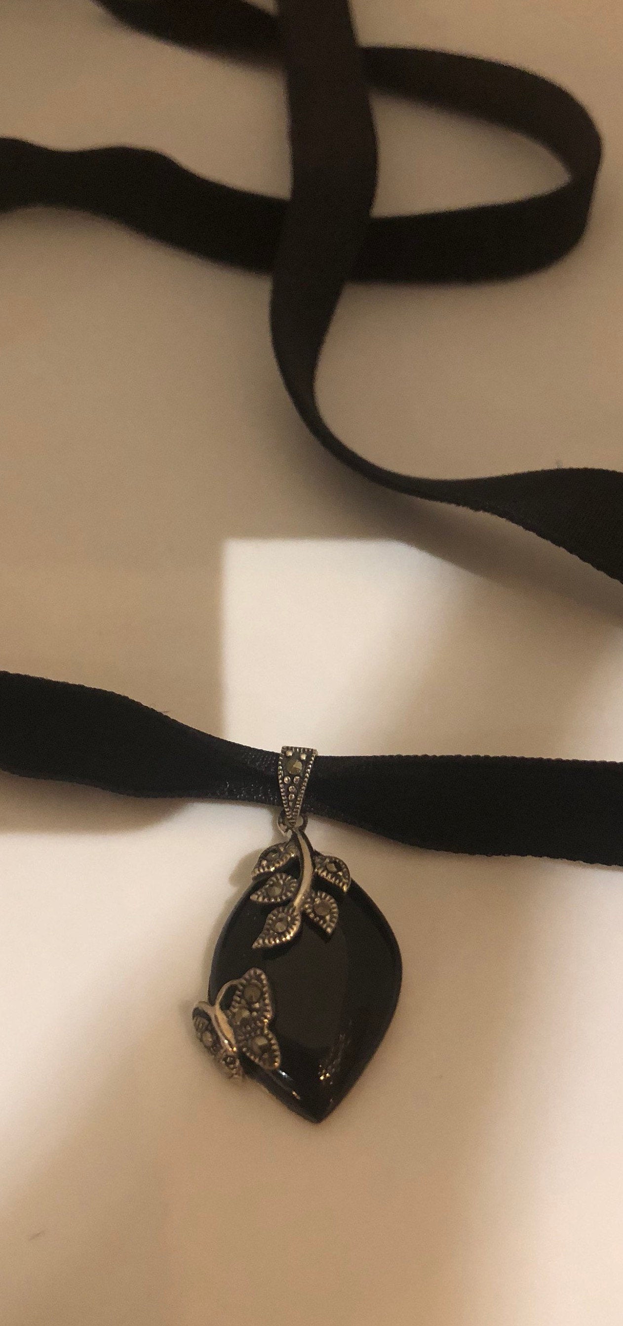 Vintage Marcasite 925 Sterling Silver Black Onyx Choker Dangle Pendant Necklace