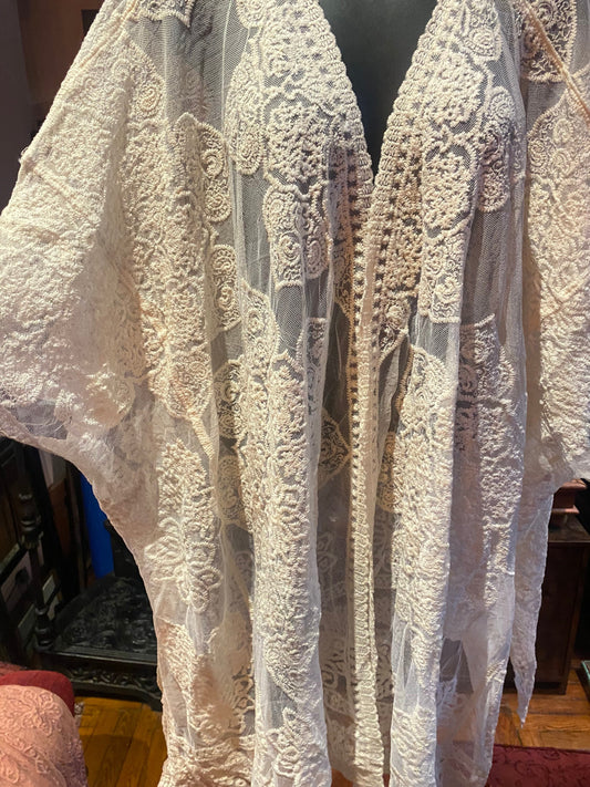 Lace Kimono Jacket Vintage Style Pastel Pink Embroidered wrap