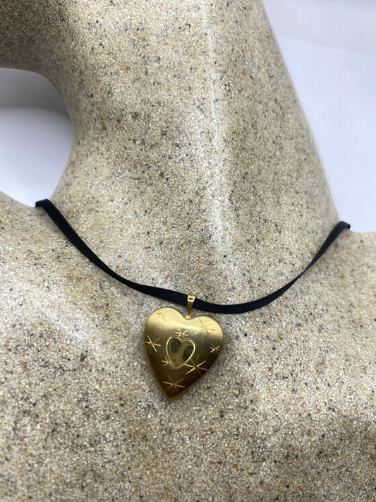 Vintage Gold Locket | Tiny Heart 9k Gold Filled Pendant Photo Memory Charm Engraved Heart | Choker Necklace