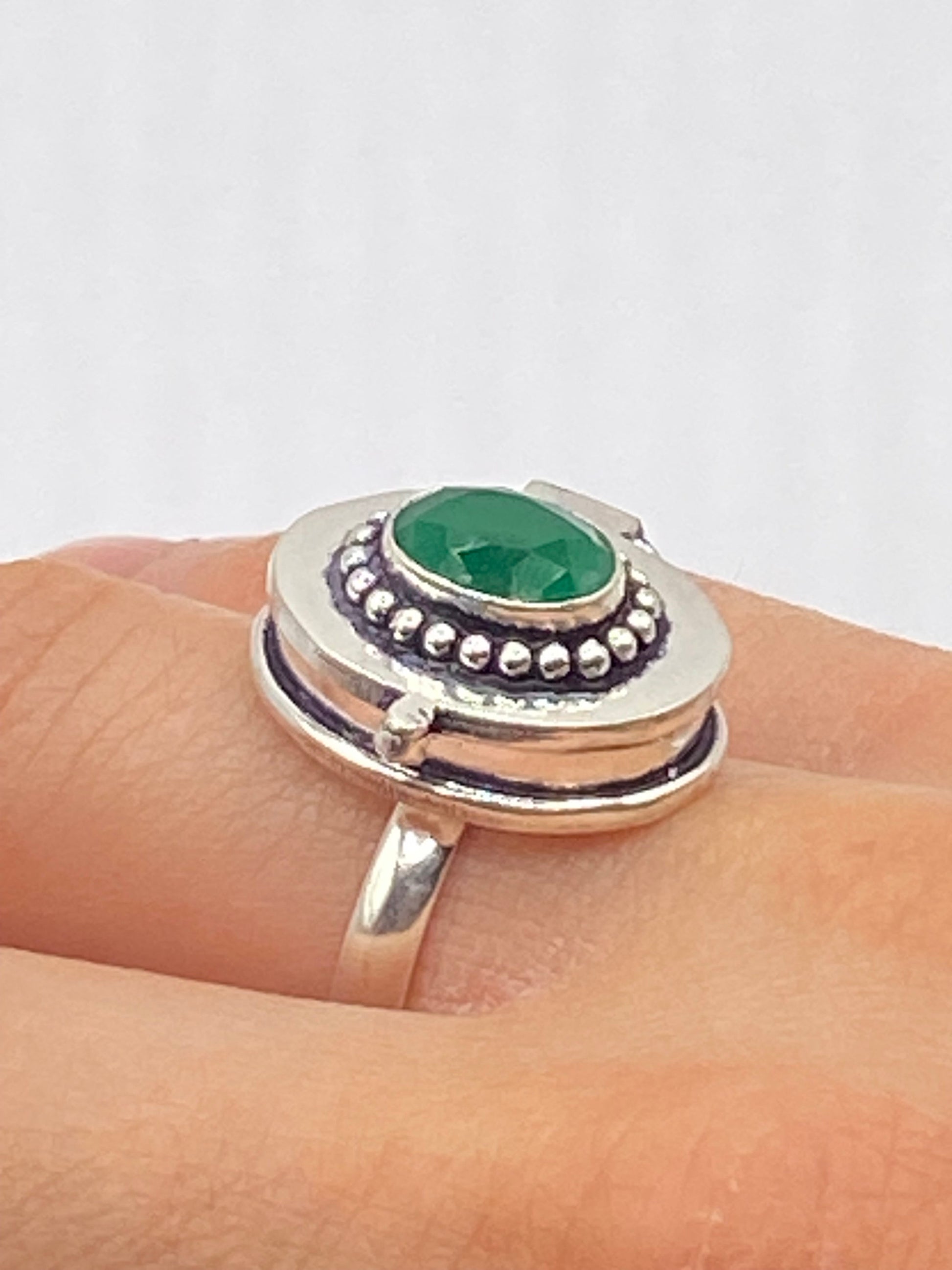Vintage White Bronze Poison Pillbox Ring