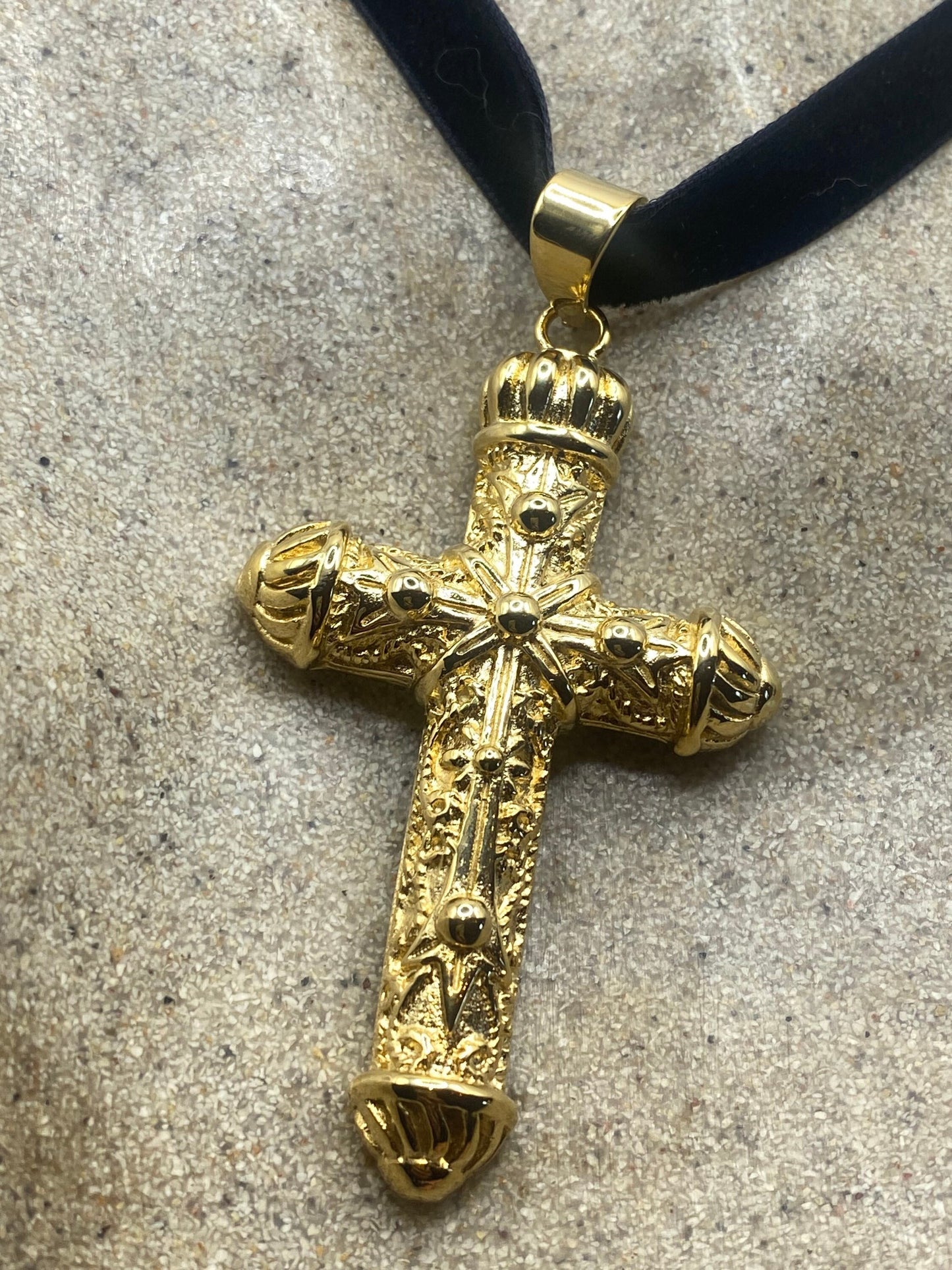 vintage Celtic Gold Stainless Steel Cross pendant necklace