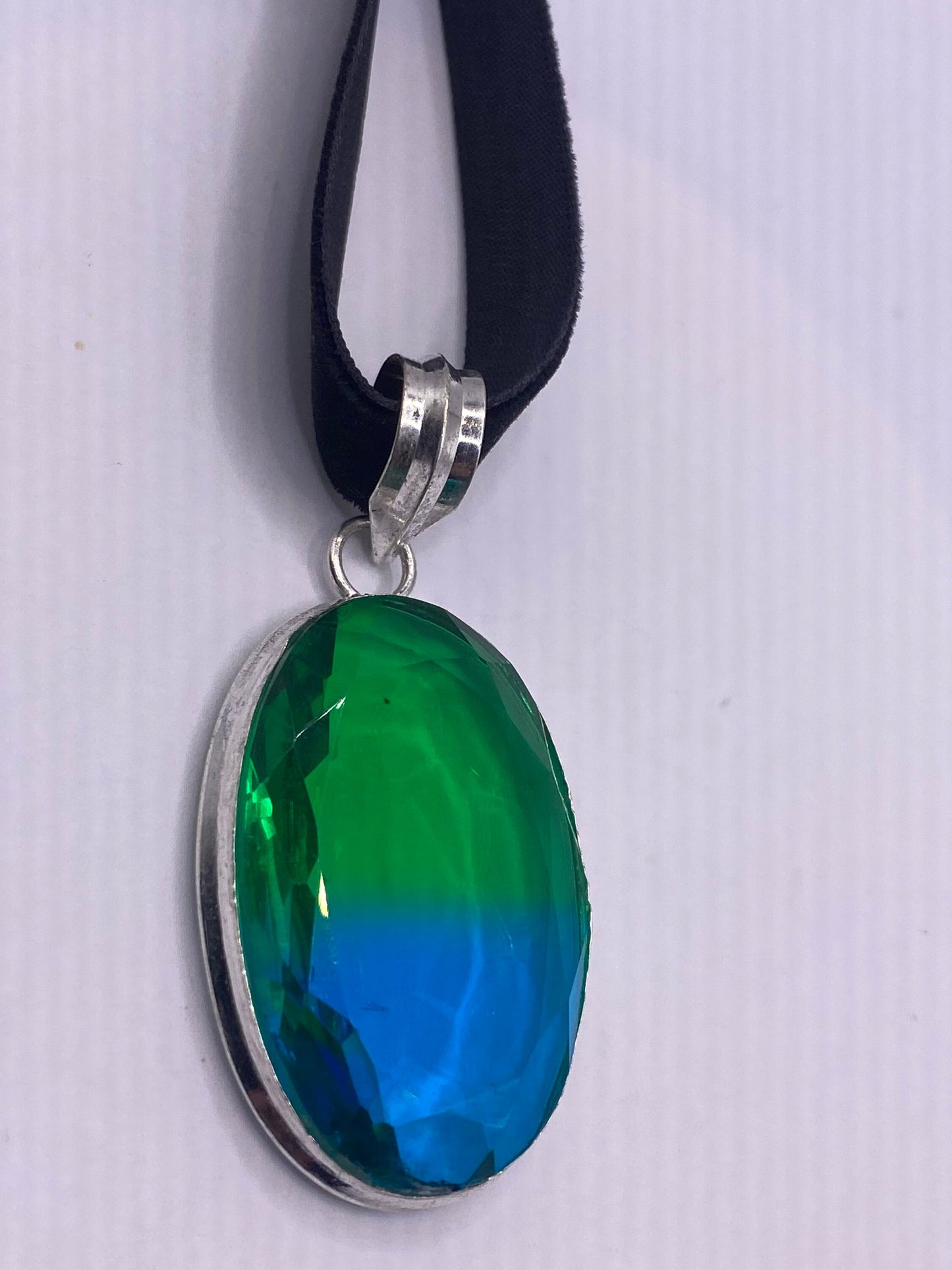 Vintage Green Glass Choker Silver Finished Necklace