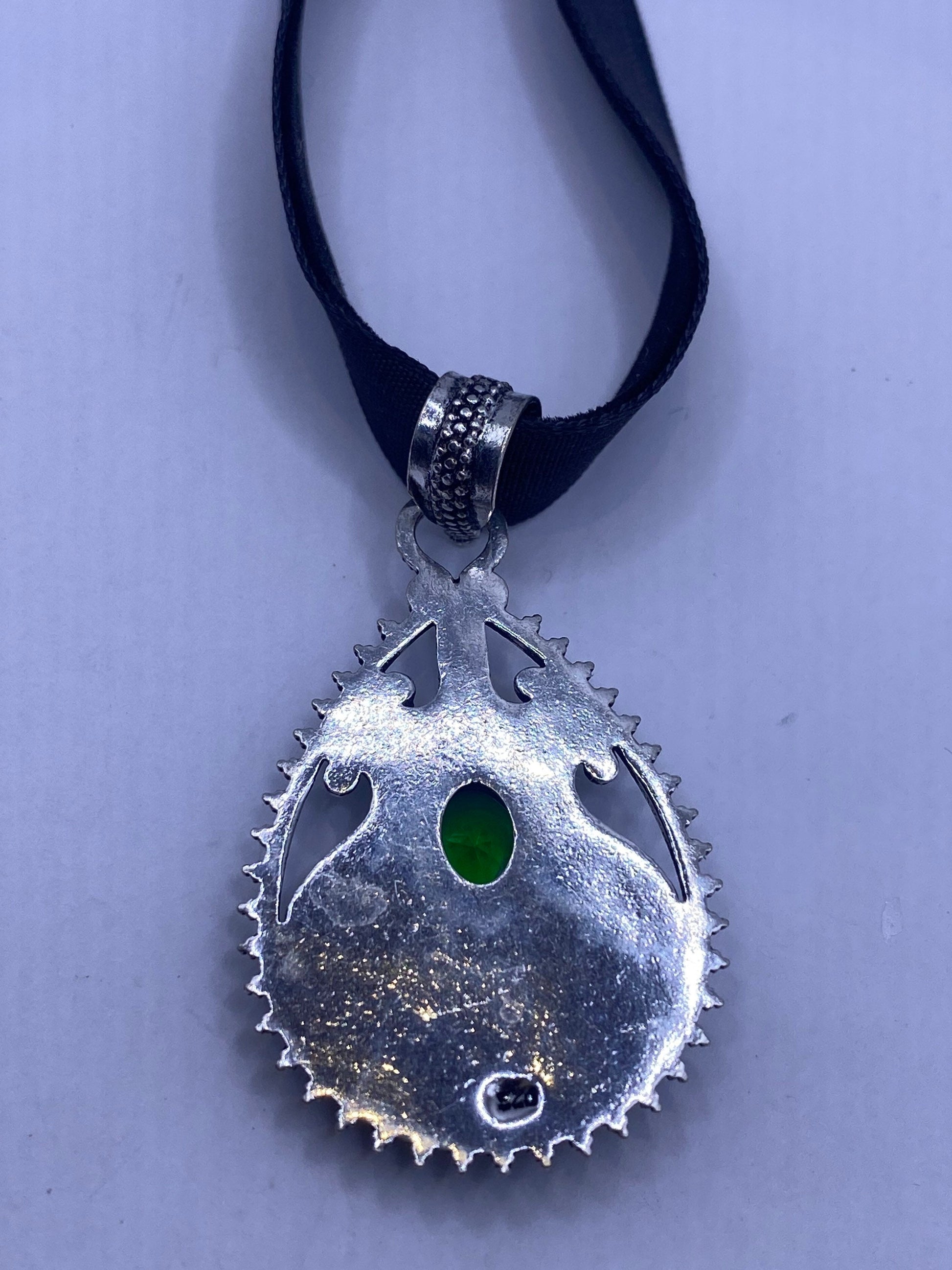 Vintage Green Glass Choker Silver Finished Necklace