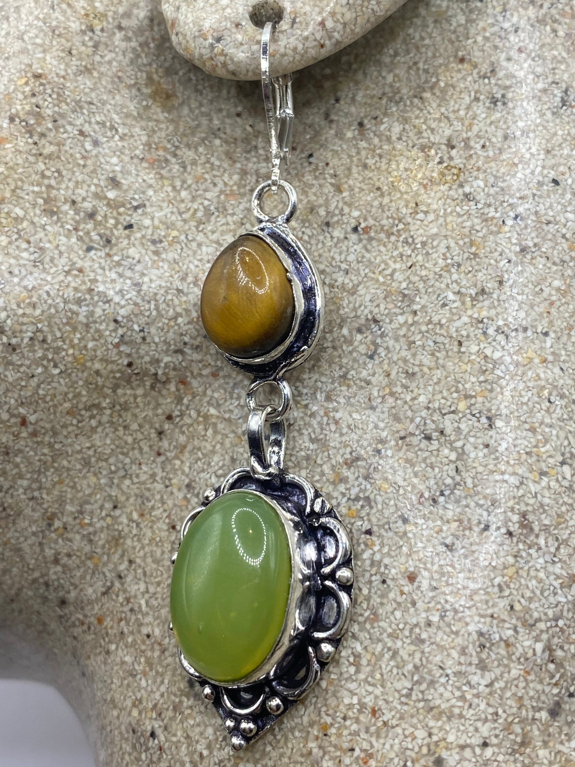 Vintage Tigers Eye Green Chalcedony Dangle Earrings 925 Sterling Silver Lever Backs