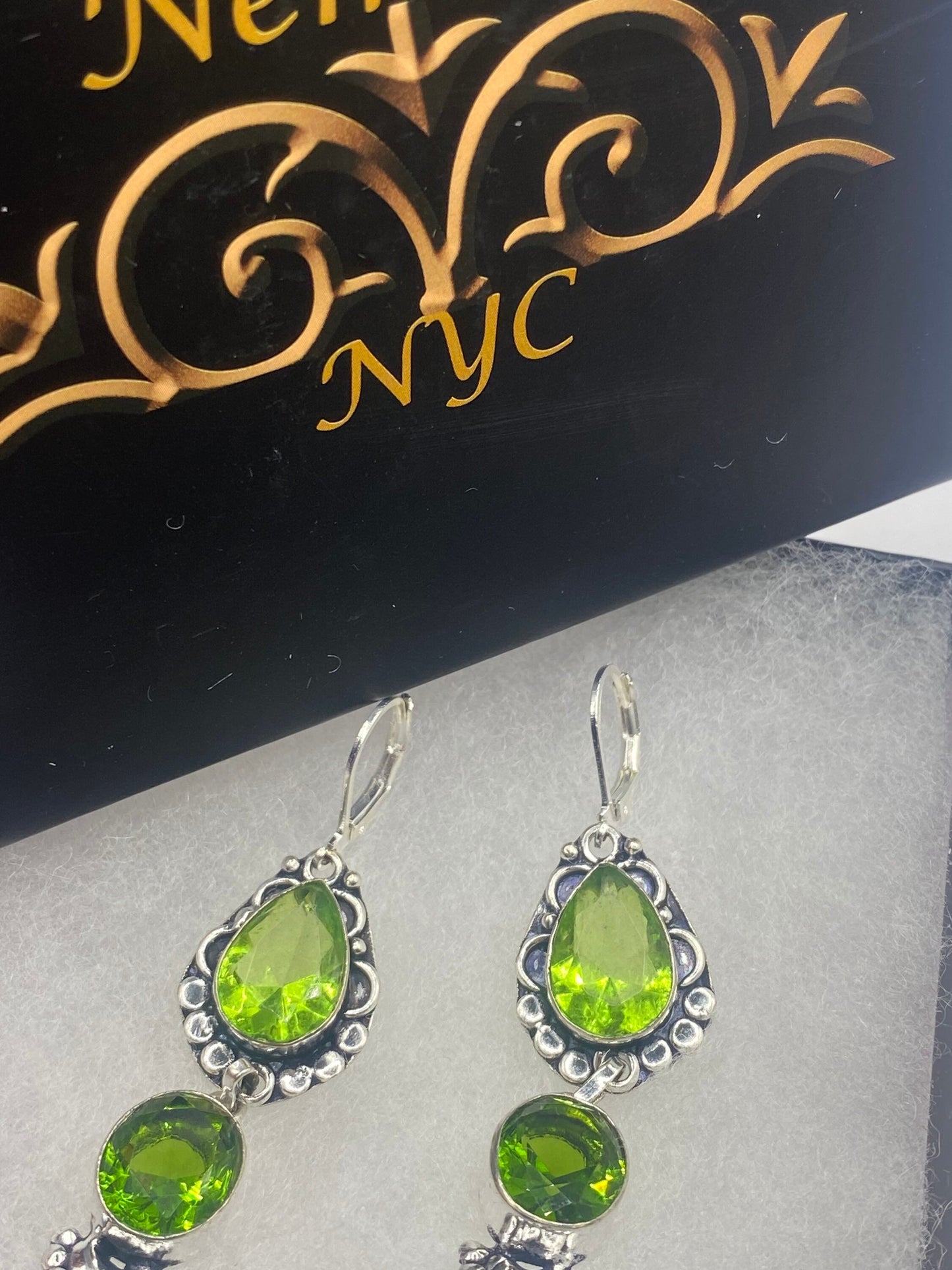 Vintage Green Crystal Glass Earrings 925 Sterling Silver Leverback