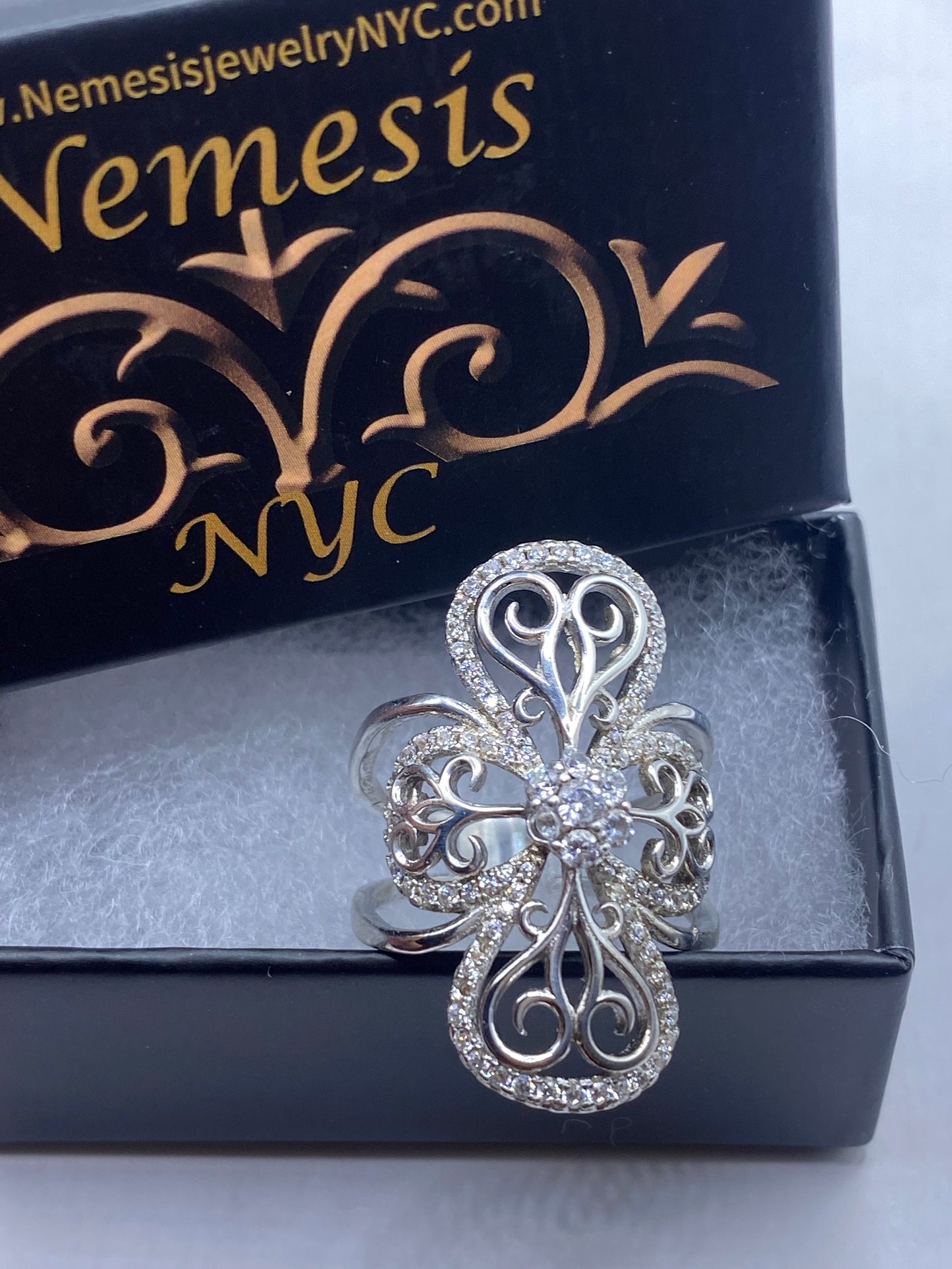 Vintage filigree white Sapphire Crystal Celtic Flower Sterling Silver ring