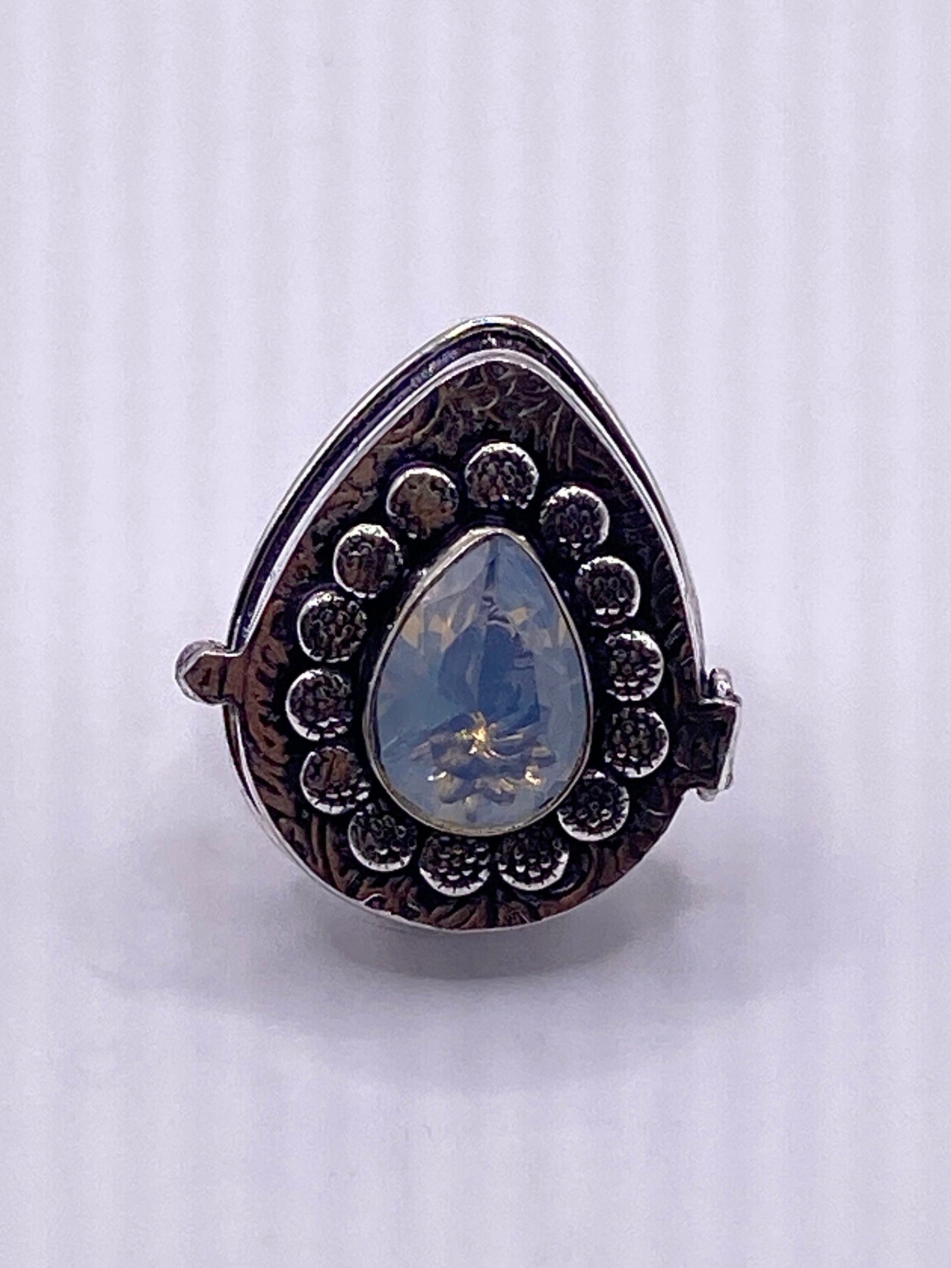 Vintage White Bronze Poison Pillbox Ring